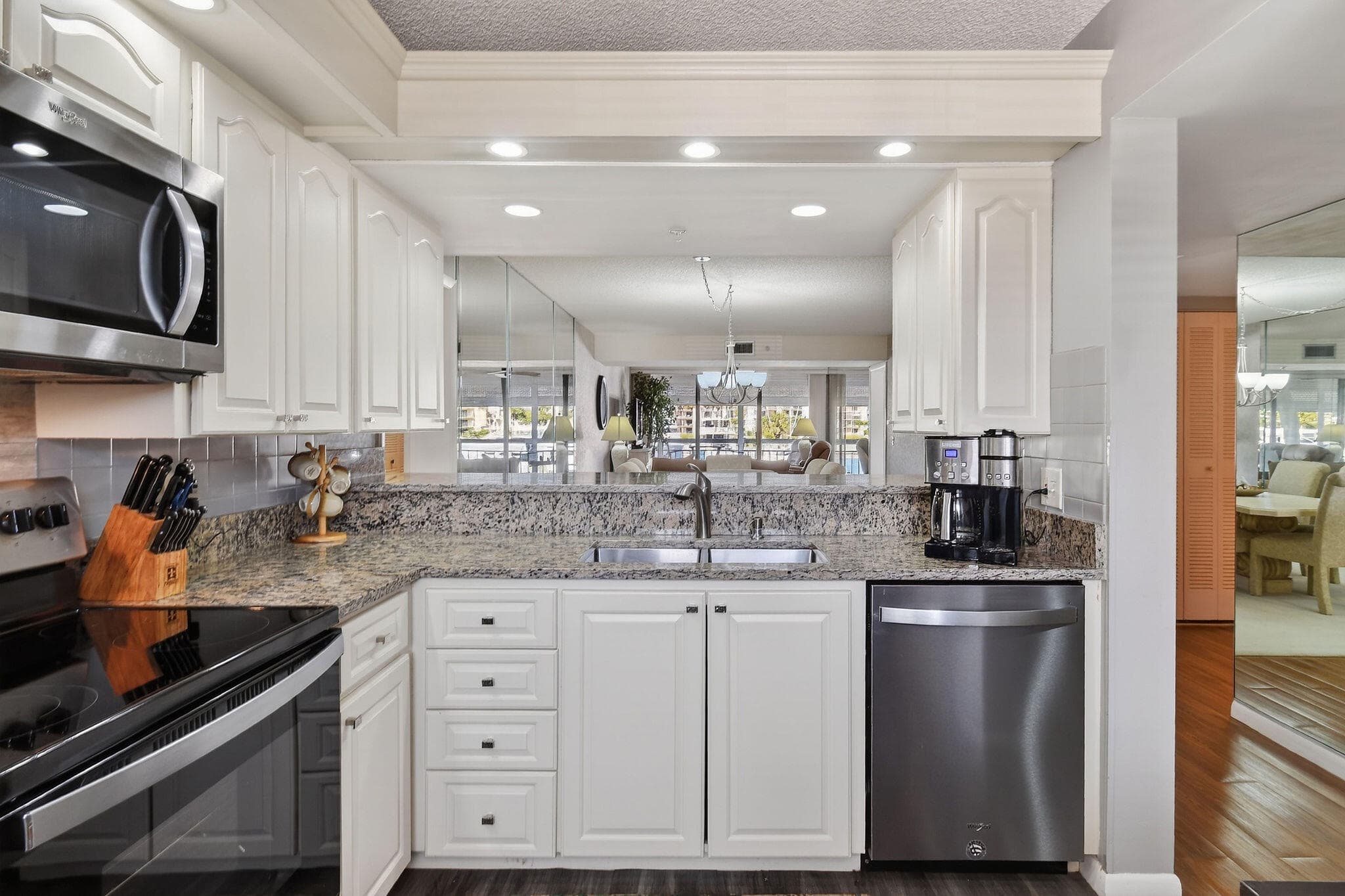 2401 Marina Isle Way #206, Jupiter, FL 33477 7