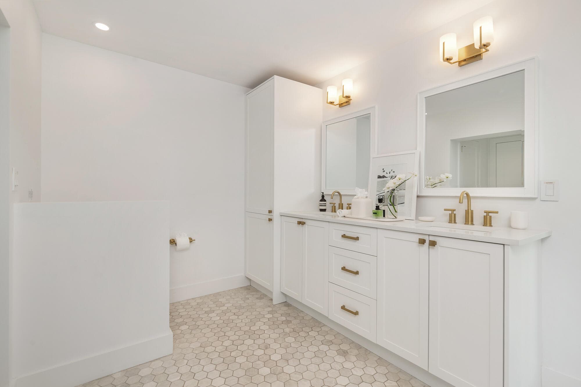 320 Linda Lane, West Palm Beach, FL 33405 16