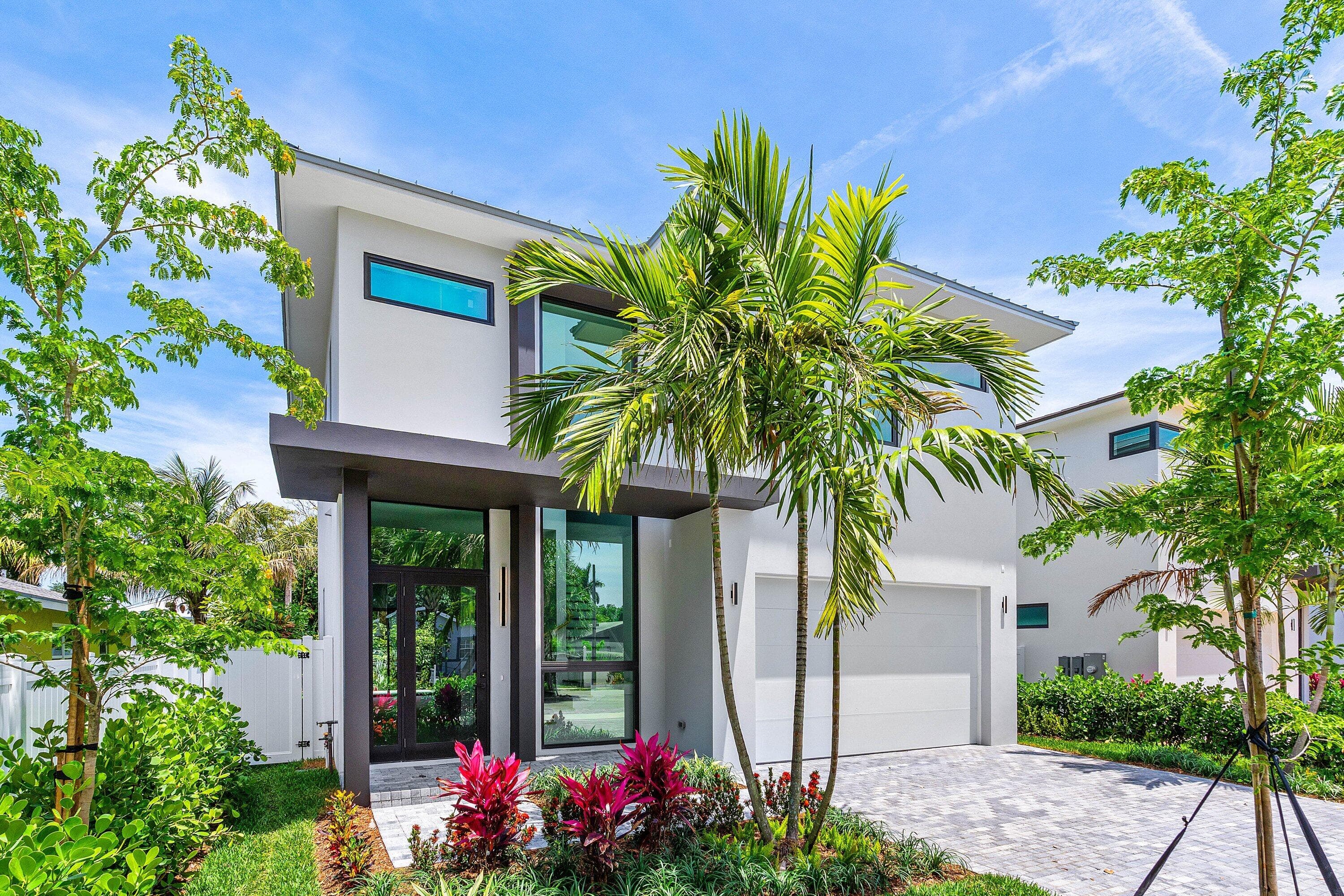 207 SE 5th Street, Delray Beach, FL 33483