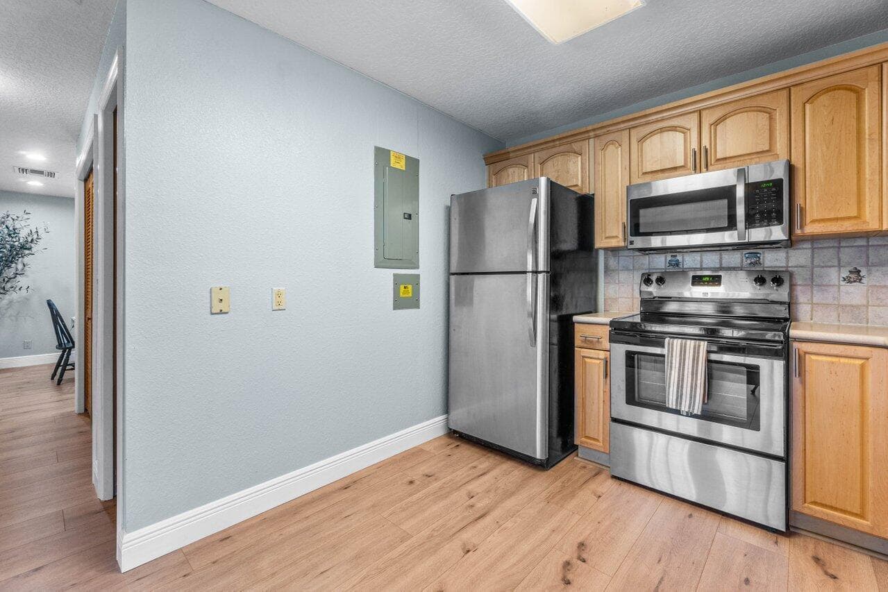 3303 Custer Avenue, Lake Worth, FL 33467 22