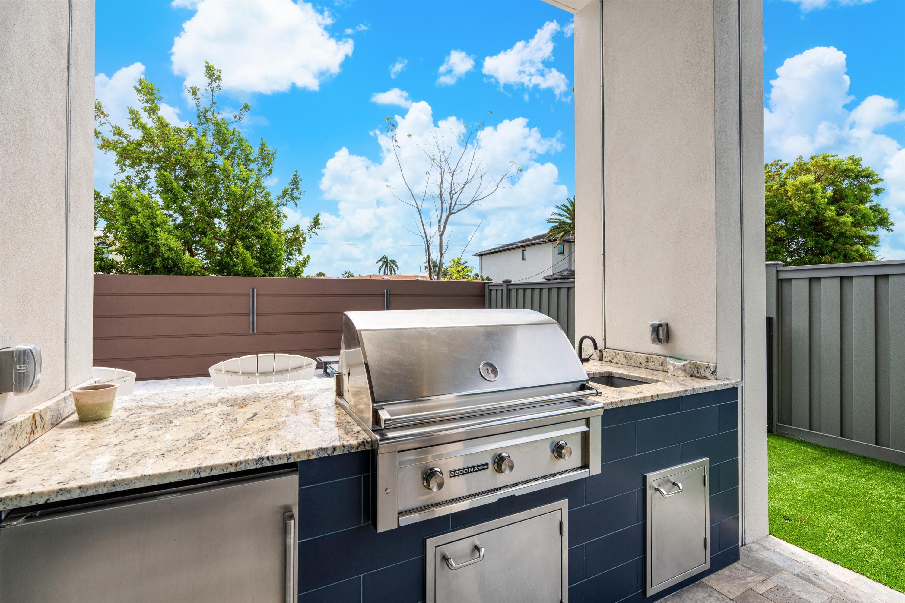 2880 NE 35th Street, Lighthouse Point, FL 33064 32