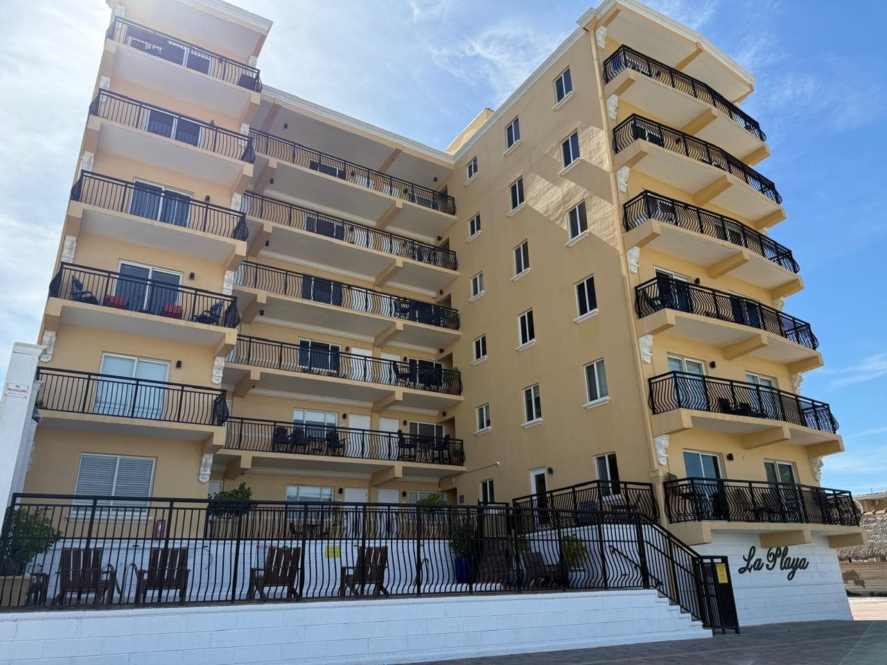 1815 N Surf Road 402, Hollywood, FL 33019 5