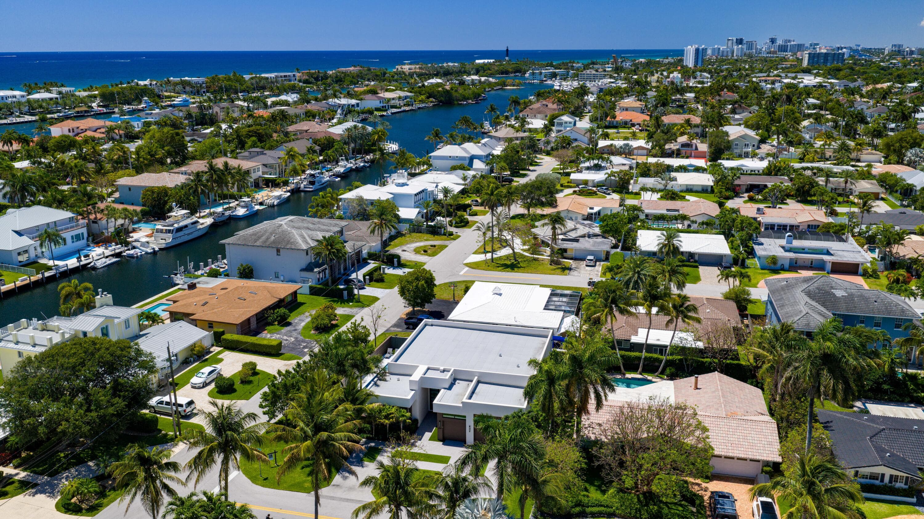 2880 NE 35th Street, Lighthouse Point, FL 33064 38