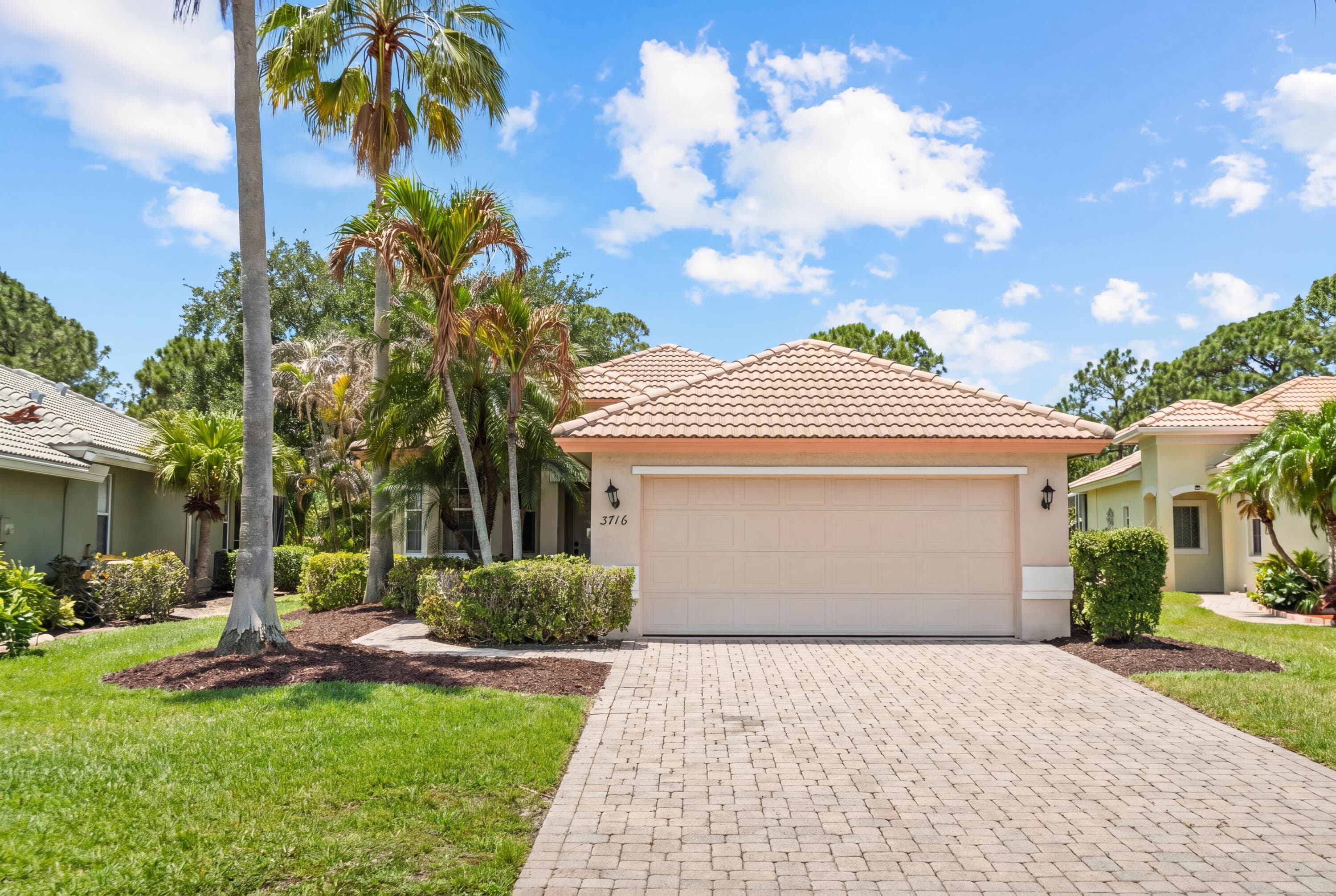 3716 NW Deer Oak Drive, Jensen Beach, FL 34957 2