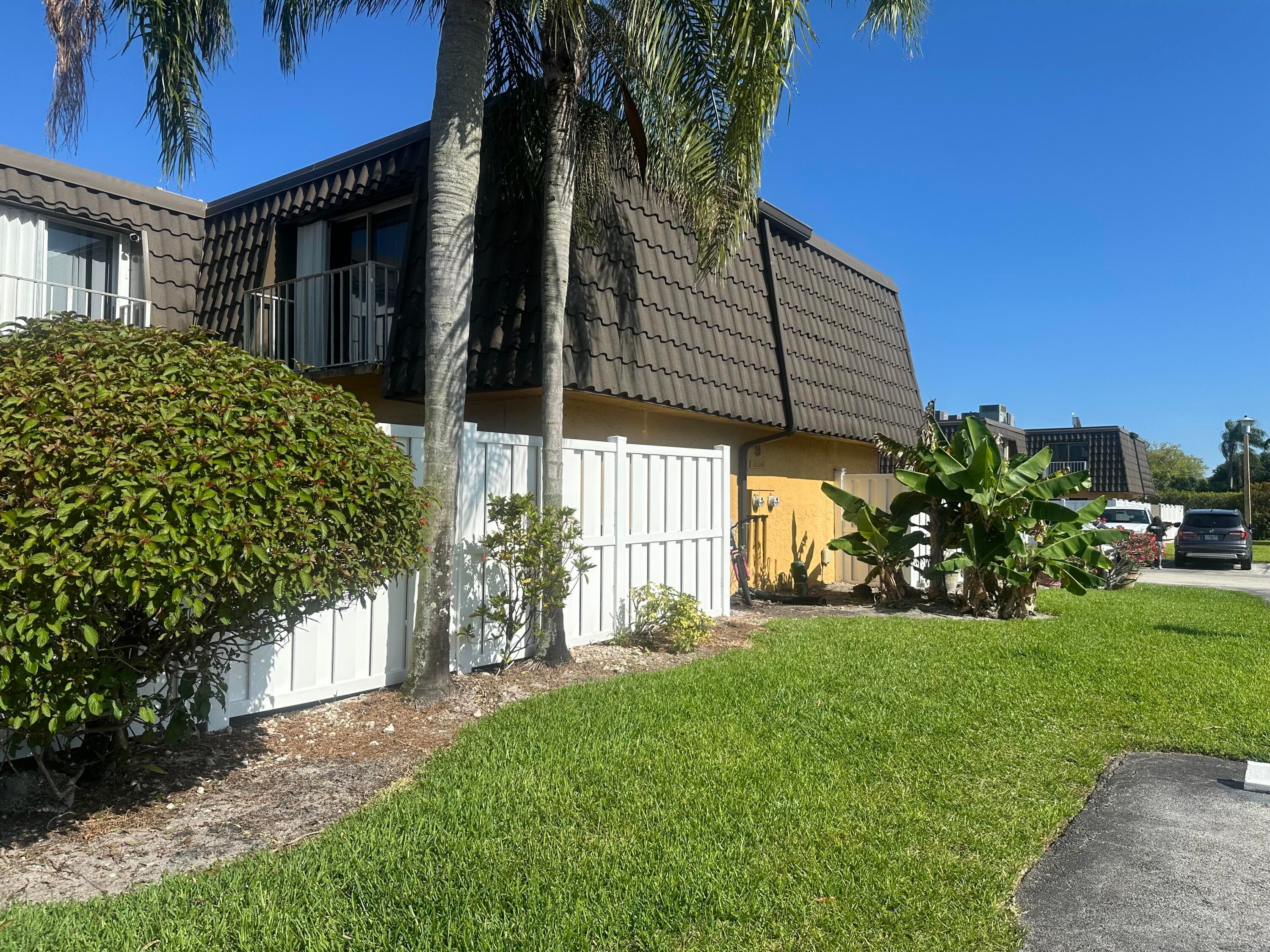 22240 Boca Rancho Drive B, Boca Raton, FL 33428