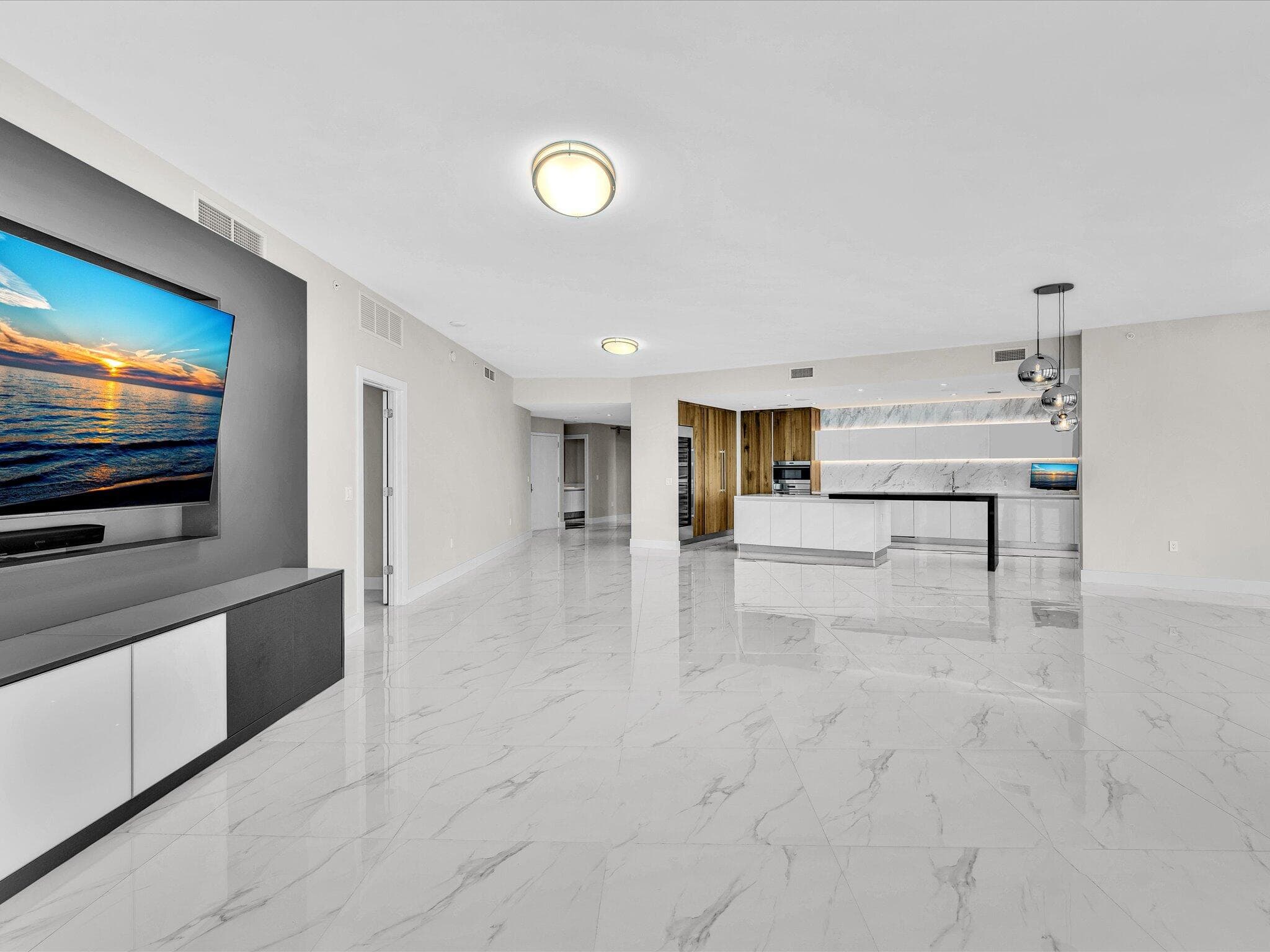 701 N Fort Lauderdale Beach Boulevard N 802, Fort Lauderdale, FL 33304 33