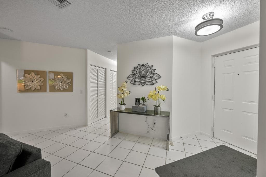 5290 Europa Drive B, Boynton Beach, FL 33437 7