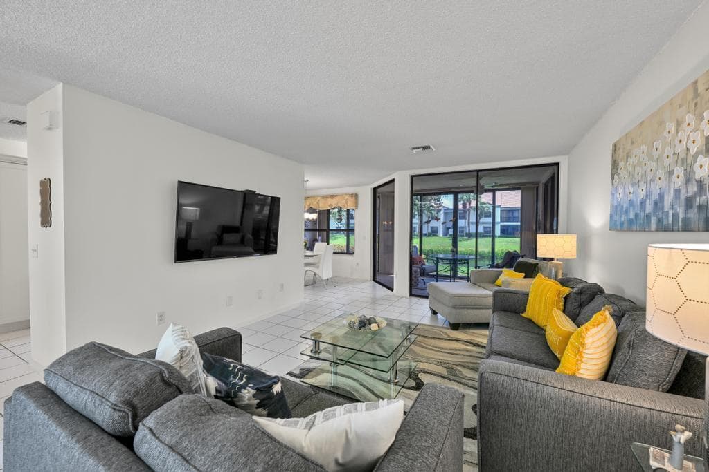 5290 Europa Drive B, Boynton Beach, FL 33437 10