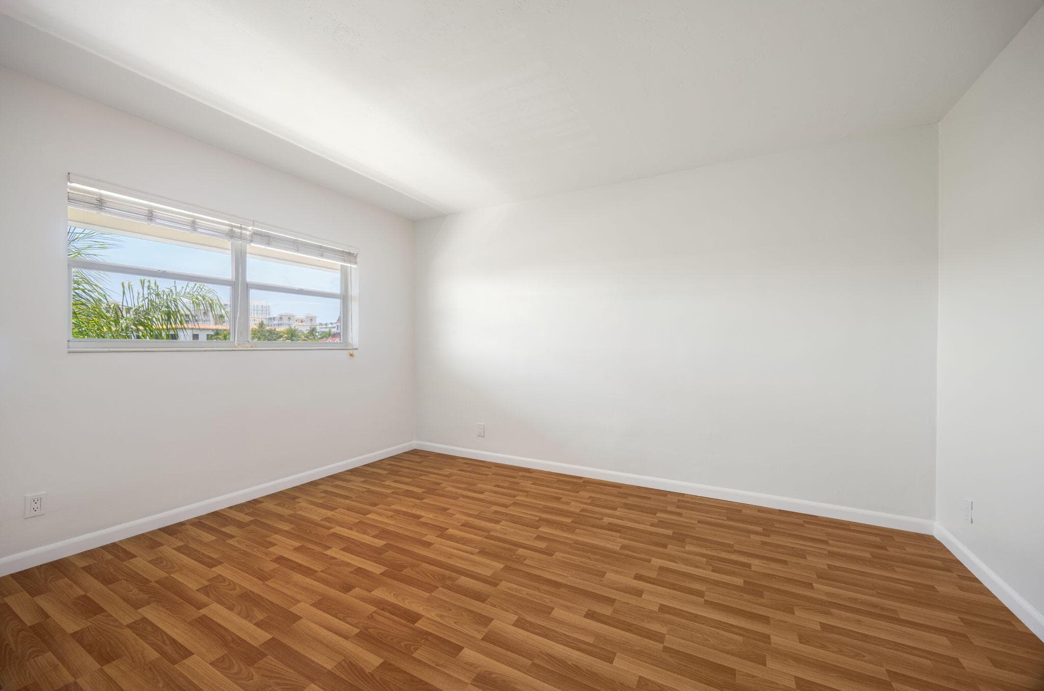 1510 SE 15th Street 302, Fort Lauderdale, FL 33316 9