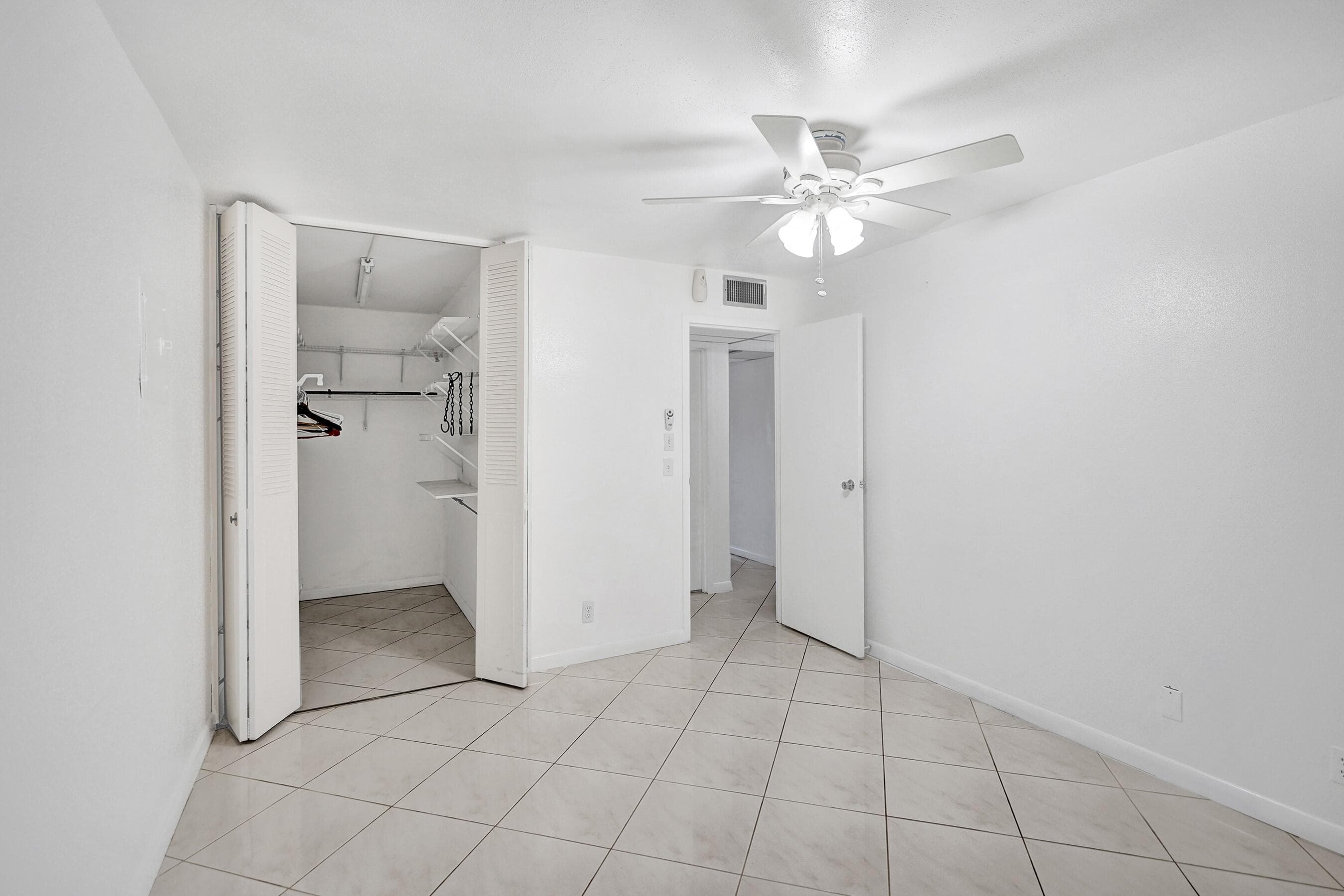108 Valencia Boulevard E108, Delray Beach, FL 33446 23