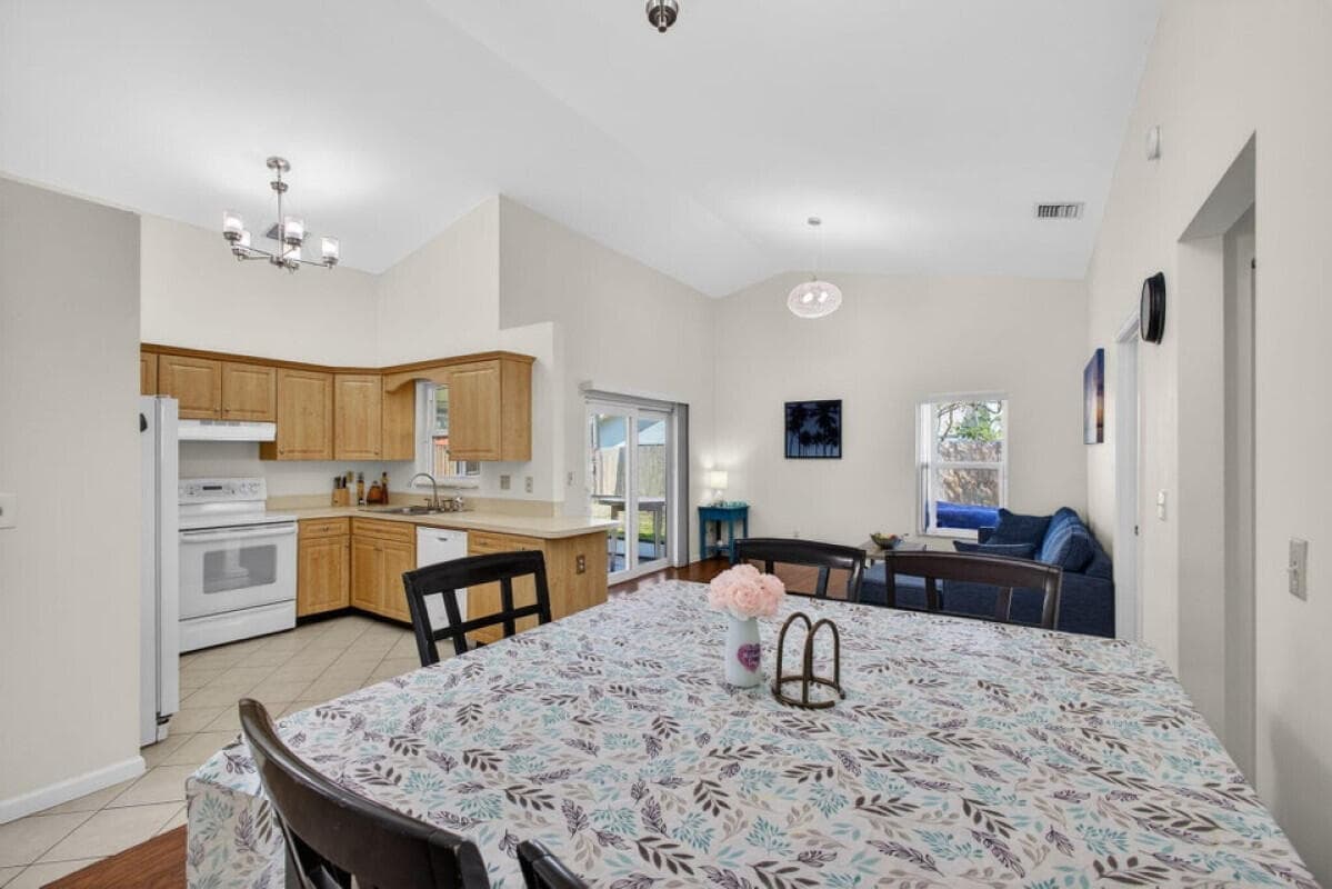 6223 Kendrick Street, Jupiter, FL 33458 12