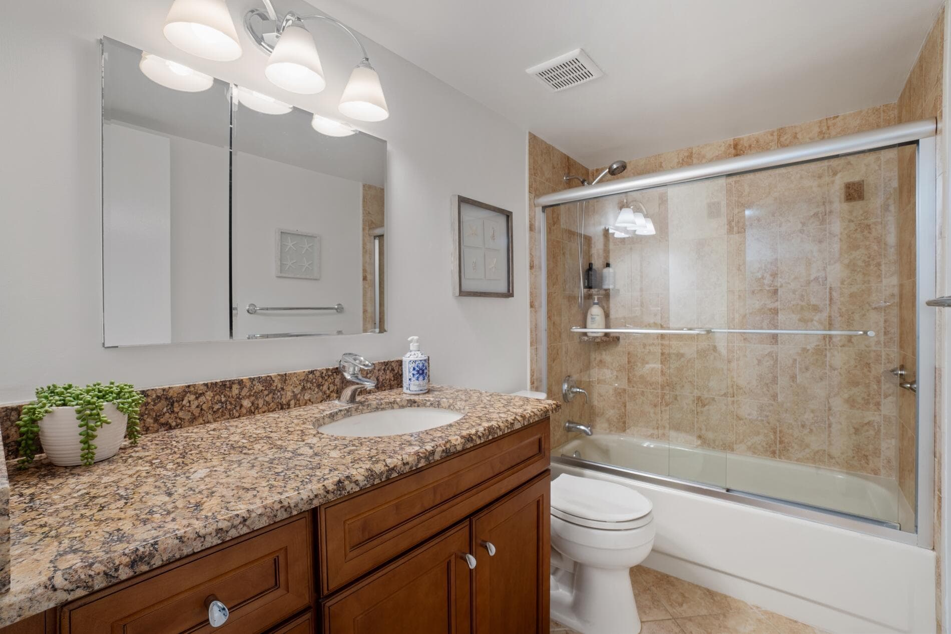950 Lavers Circle F307, Delray Beach, FL 33444 25