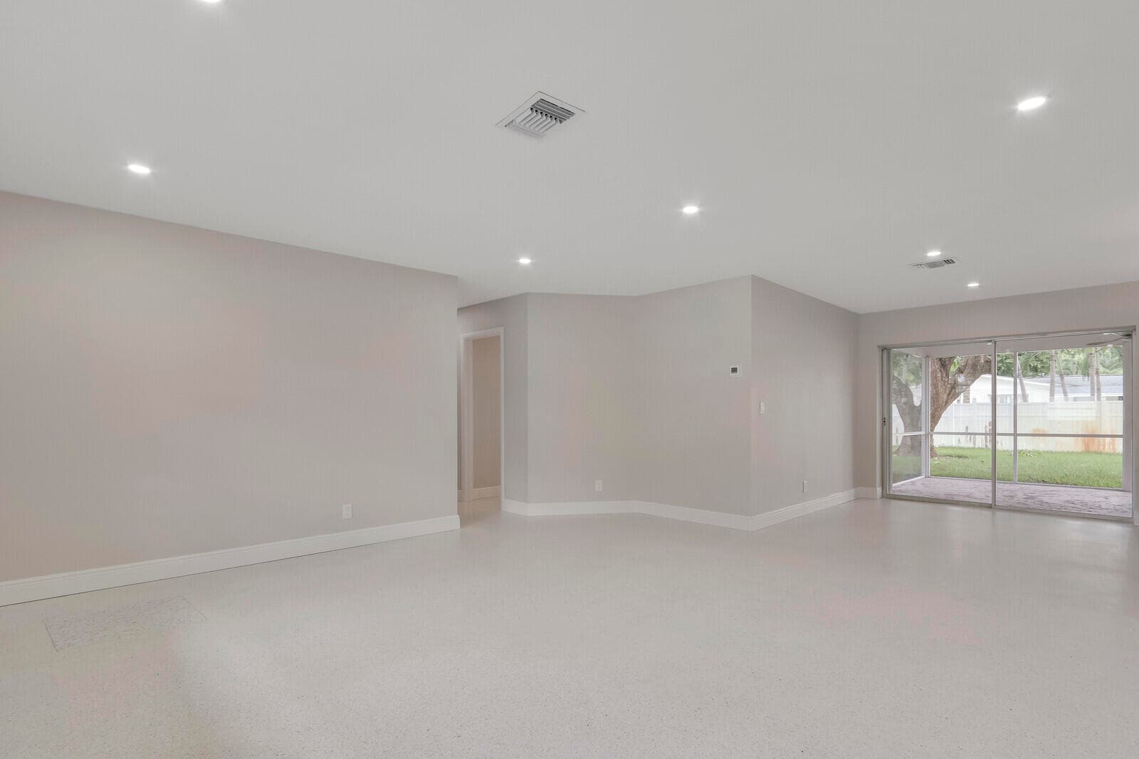 732 Pelican Way, North Palm Beach, FL 33408 9