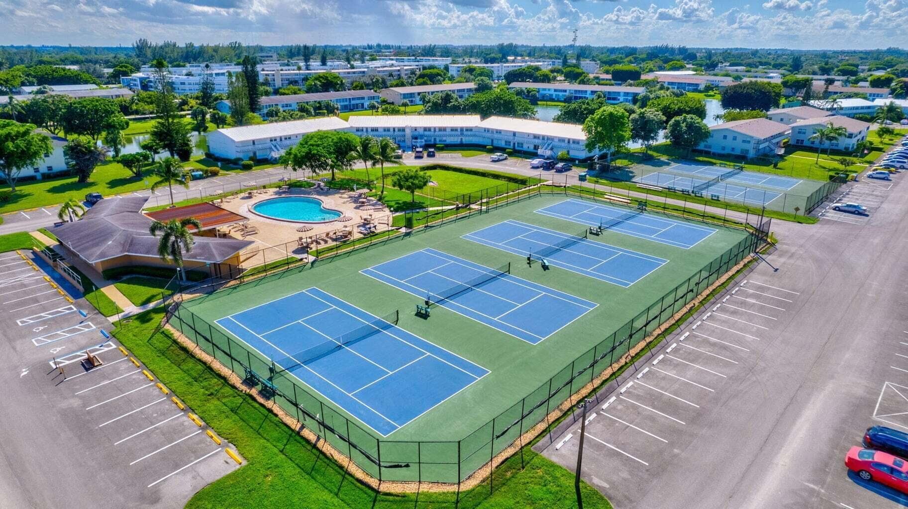 11 Golfs Edge E E, West Palm Beach, FL 33417 28