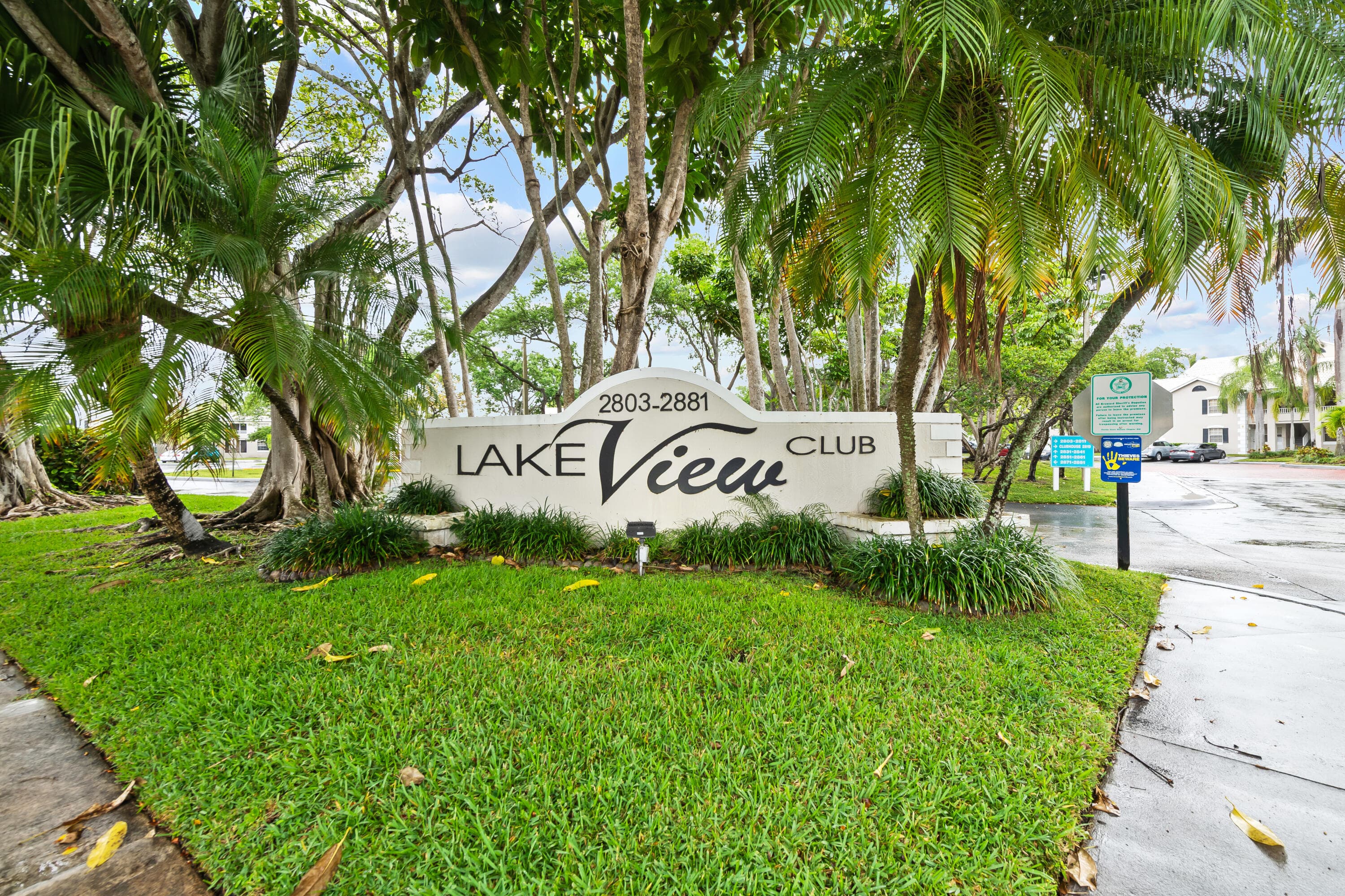2861 N Oakland Forest Drive 202, Oakland Park, FL 33309 27