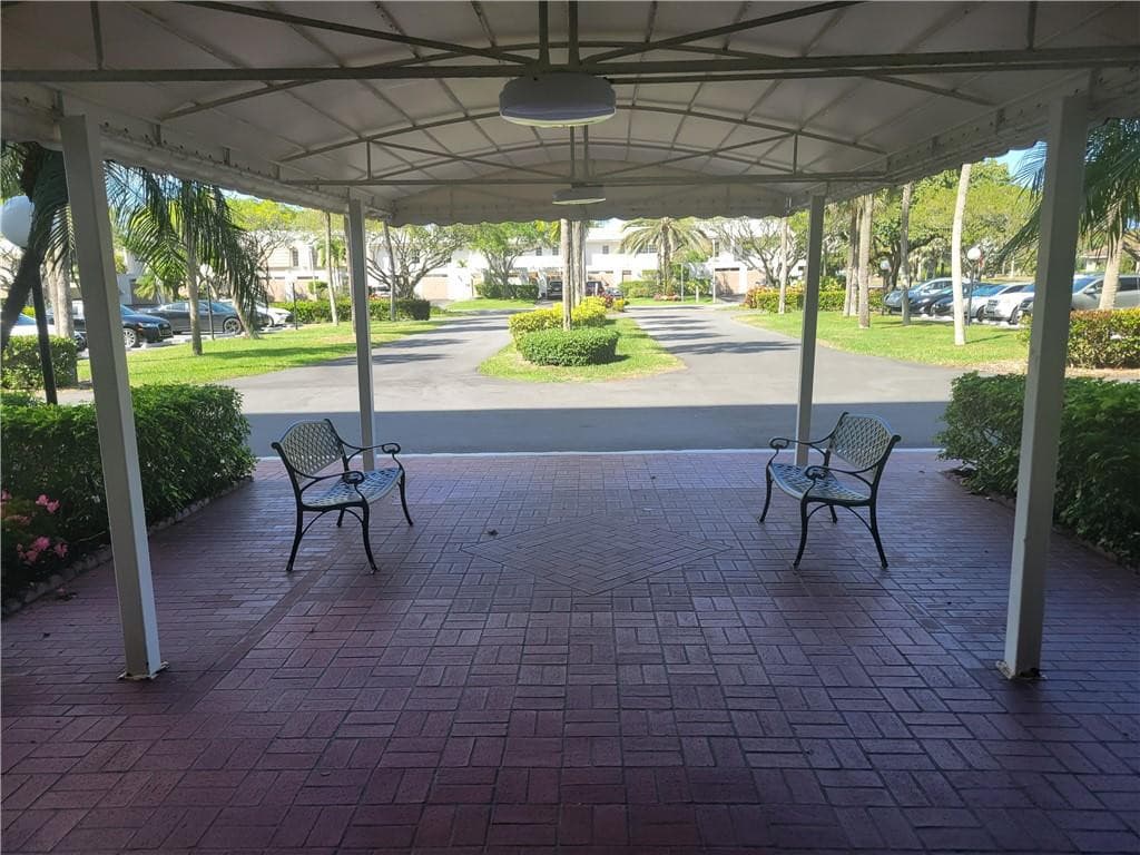 3050 N Palm Aire Drive 508, Pompano Beach, FL 33069 28