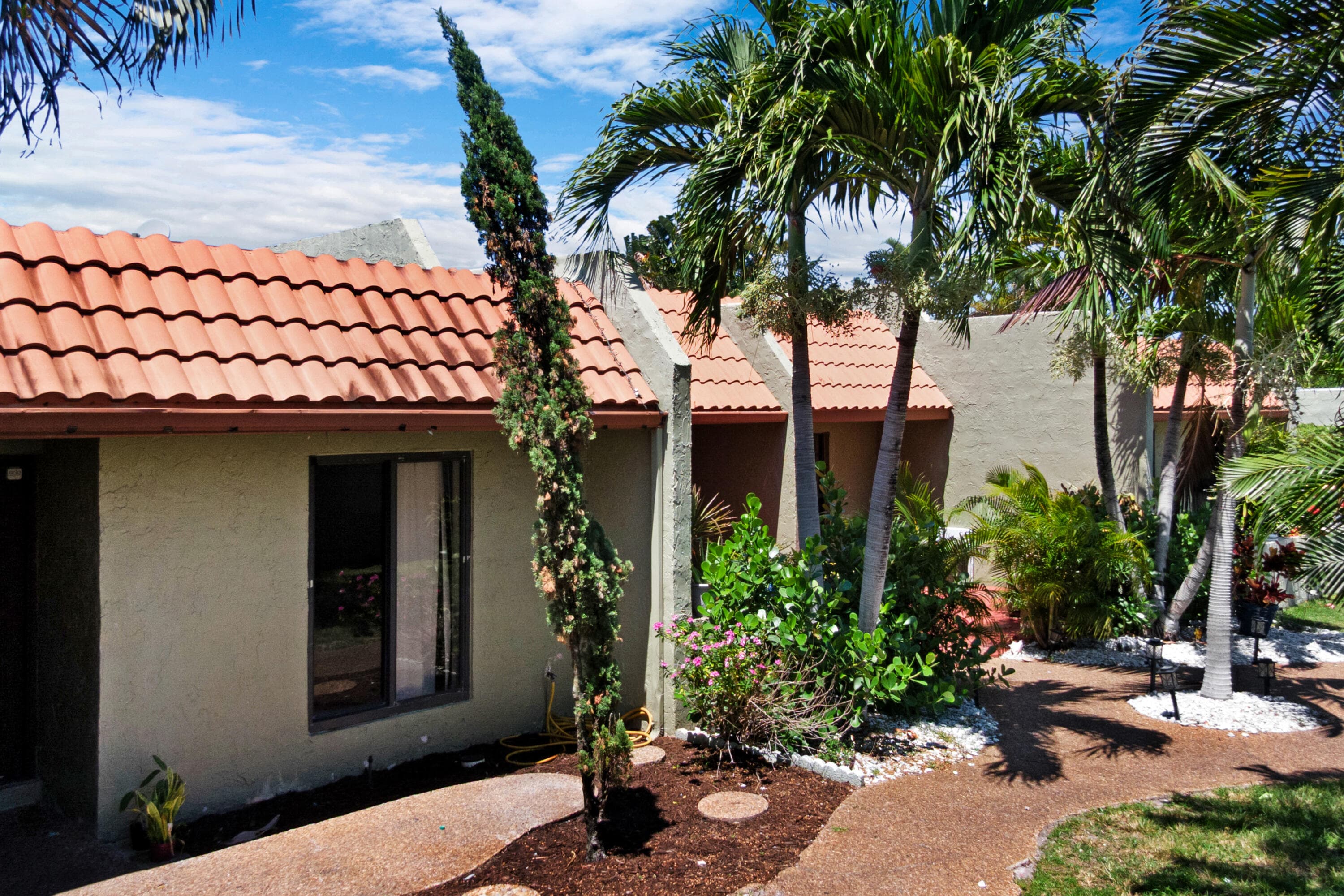 153 SE 7th Street G-1, Deerfield Beach, FL 33441