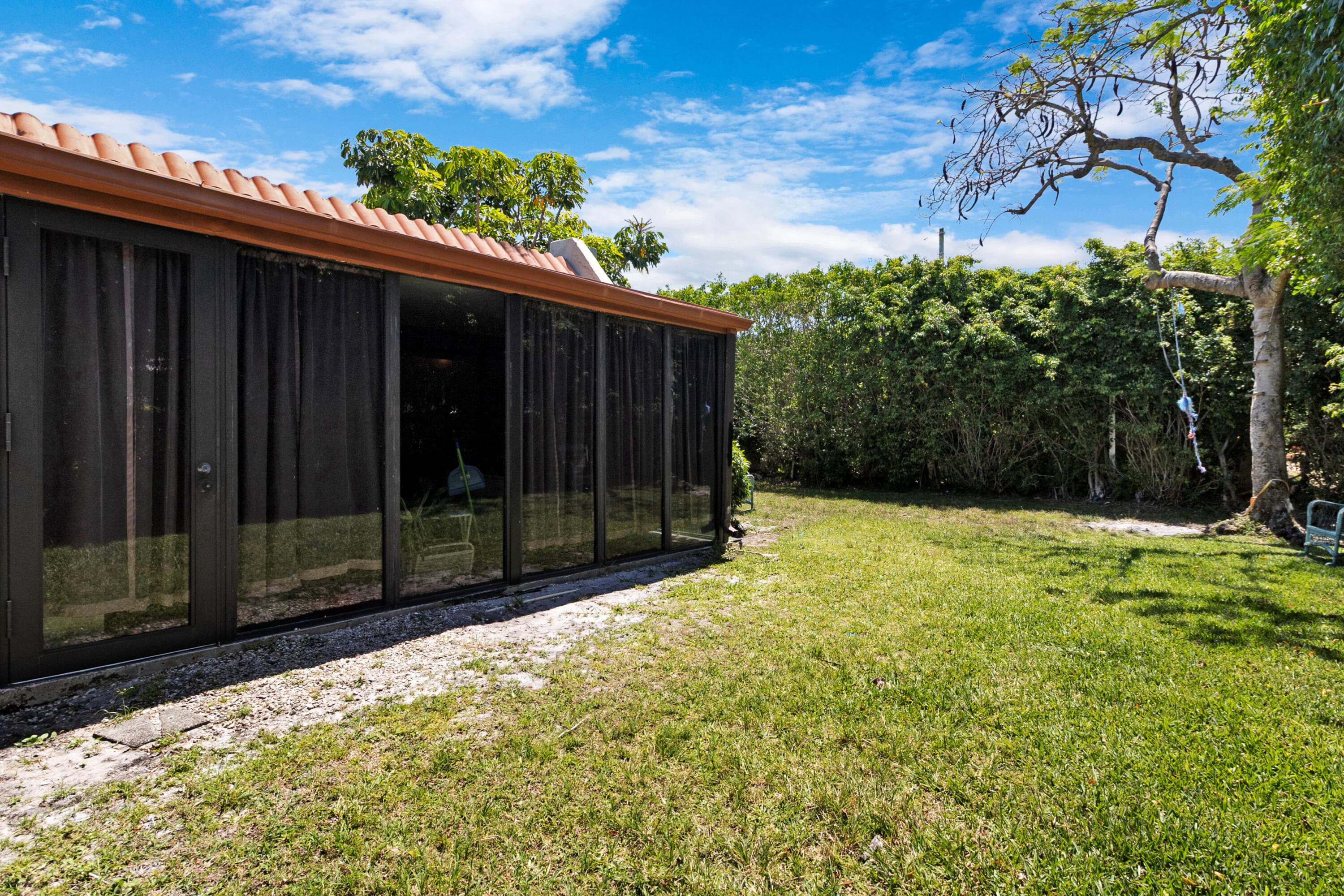 153 SE 7th Street G-1, Deerfield Beach, FL 33441 24