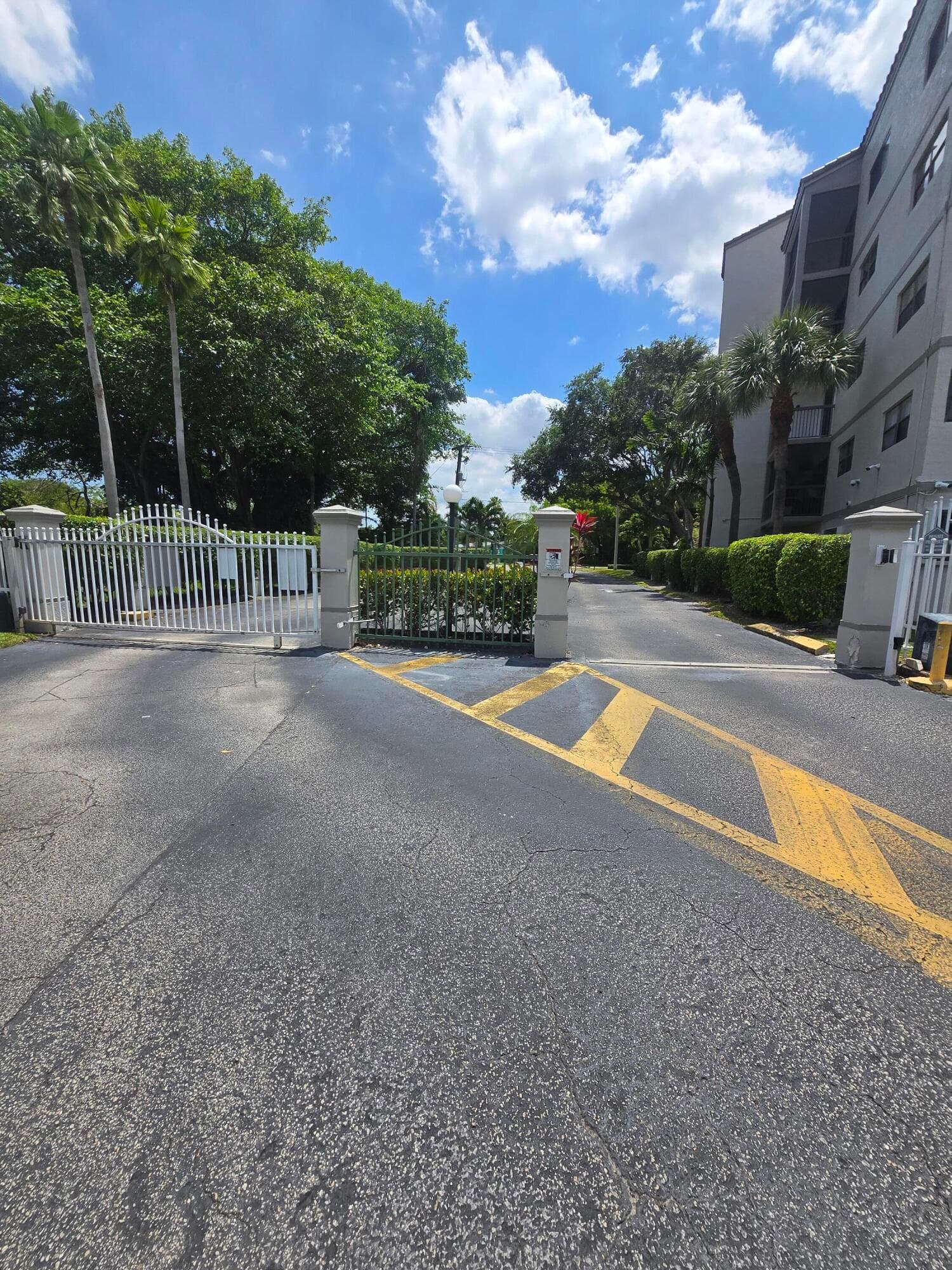 701 NW 19th Street 408, Fort Lauderdale, FL 33311 15