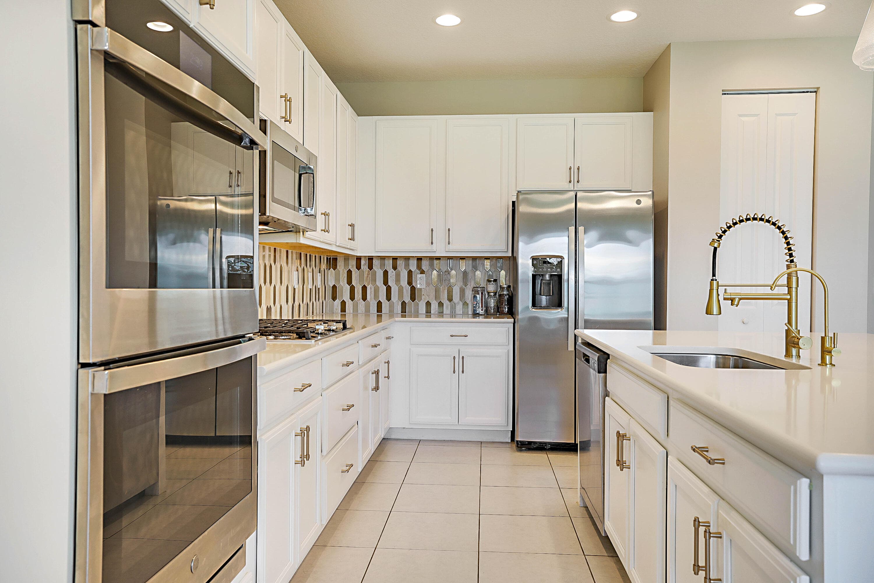 11905 SW Seaway Street, Port St. Lucie, FL 34987 19