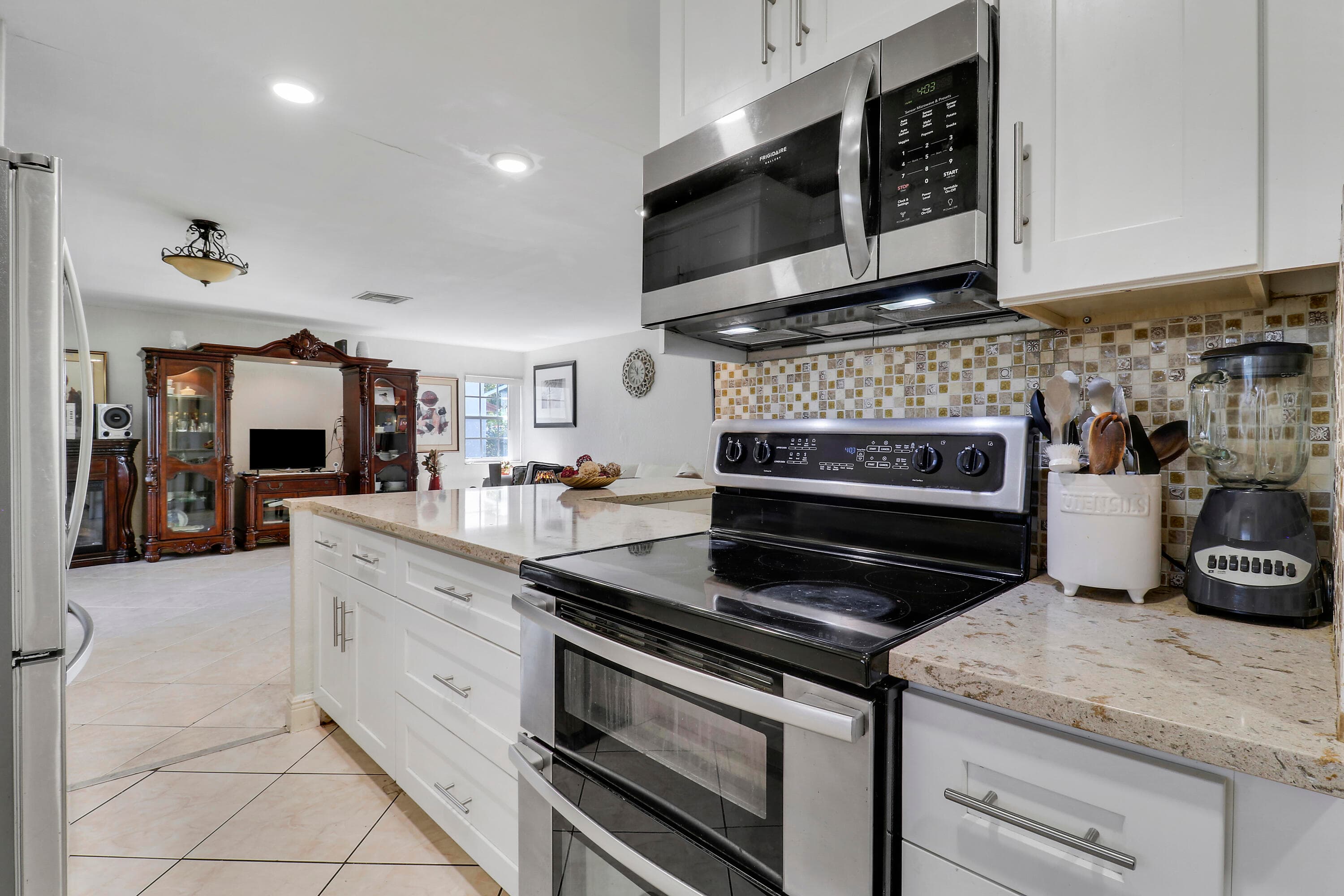 3336 Ave Villandry, Delray Beach, FL 33445 15
