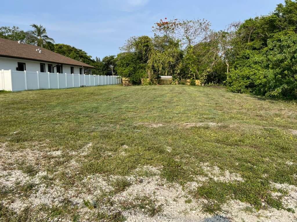 2630 NW 20th Avenue, Oakland Park, FL 33311 2