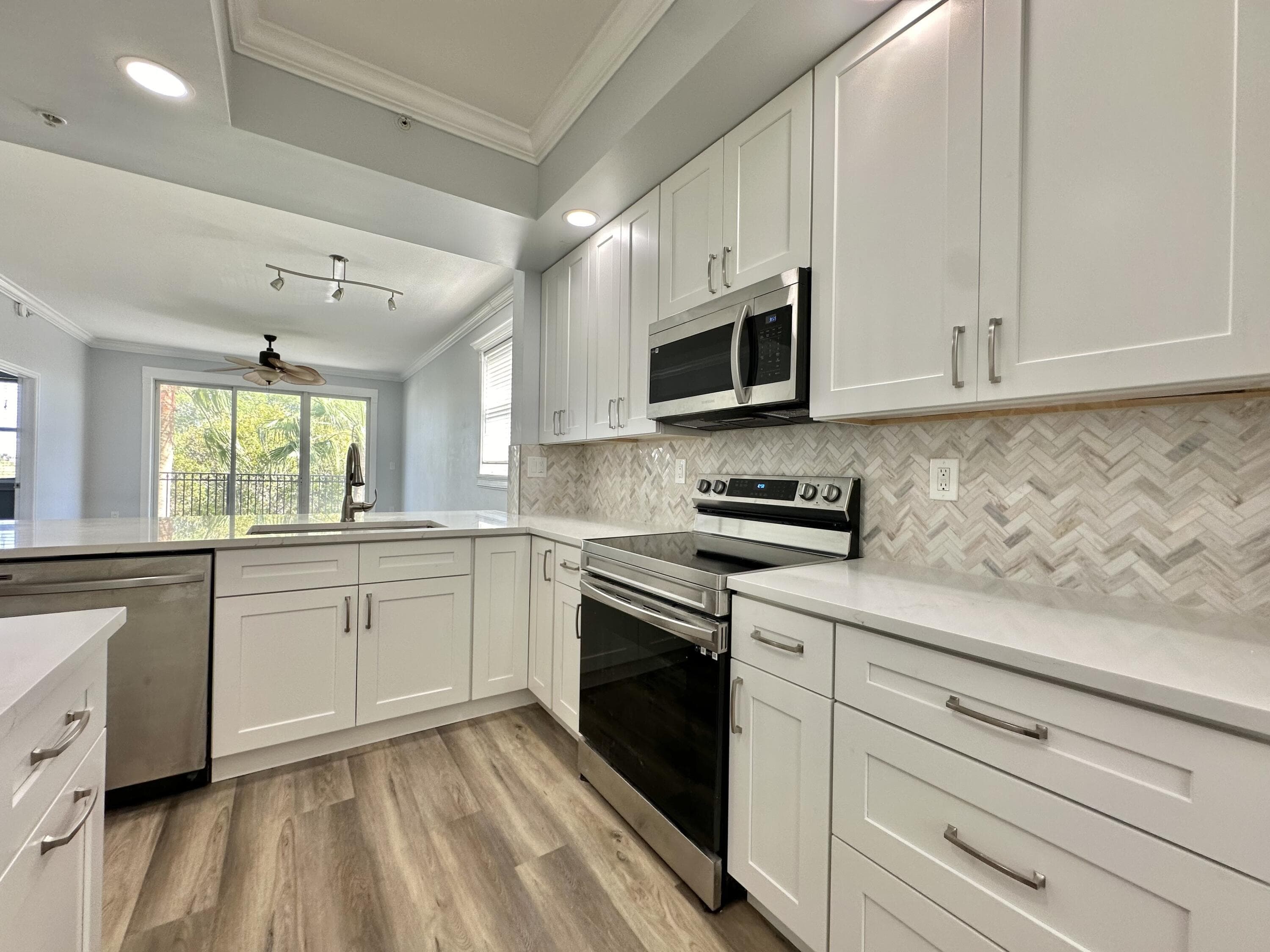 27 Royal Palm Way 406, Boca Raton, FL 33432 6
