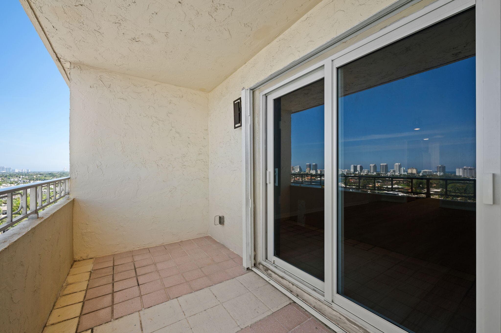 900 NE 18th Avenue 1406, Fort Lauderdale, FL 33304 52