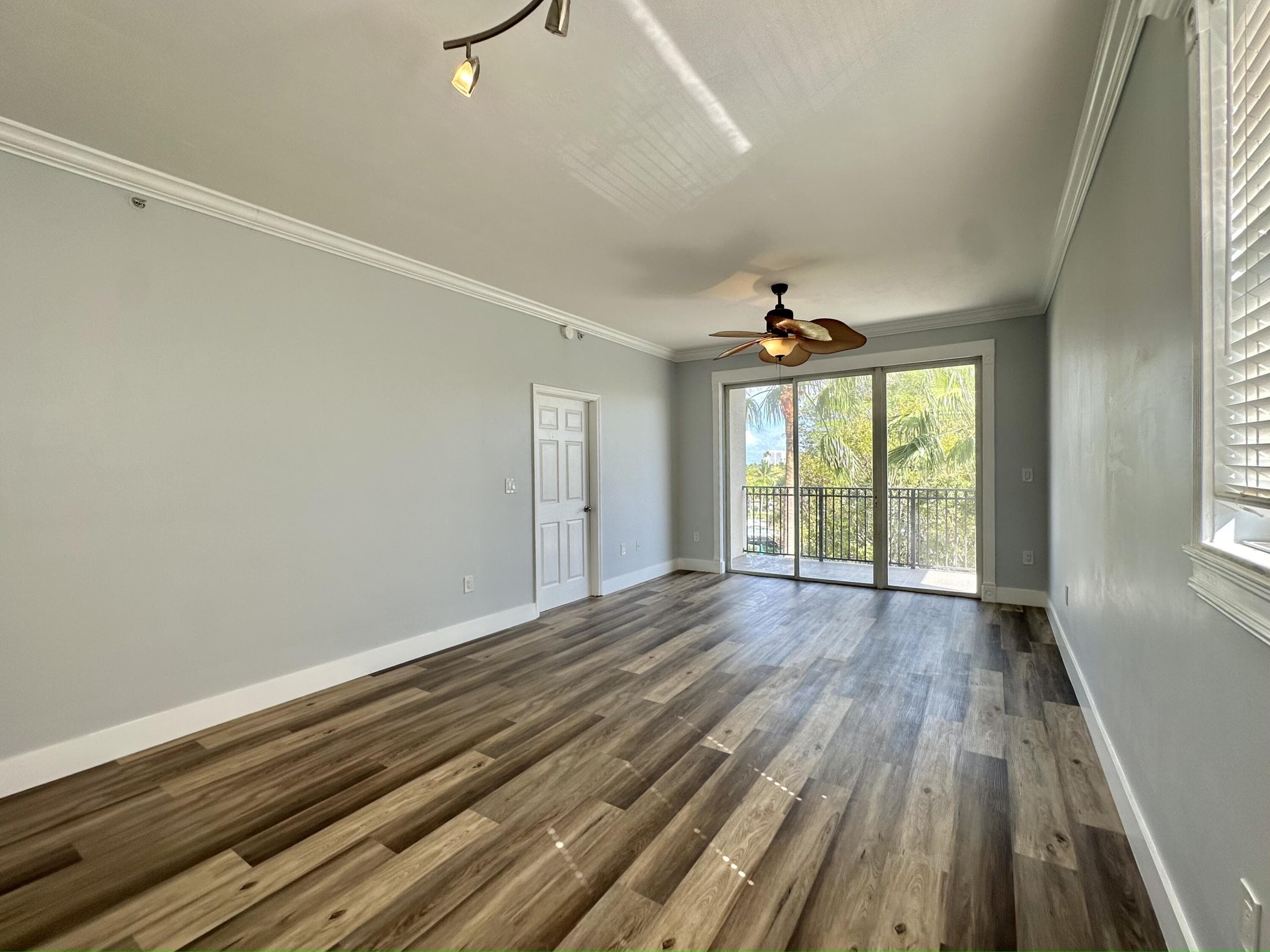 27 Royal Palm Way 406, Boca Raton, FL 33432 17