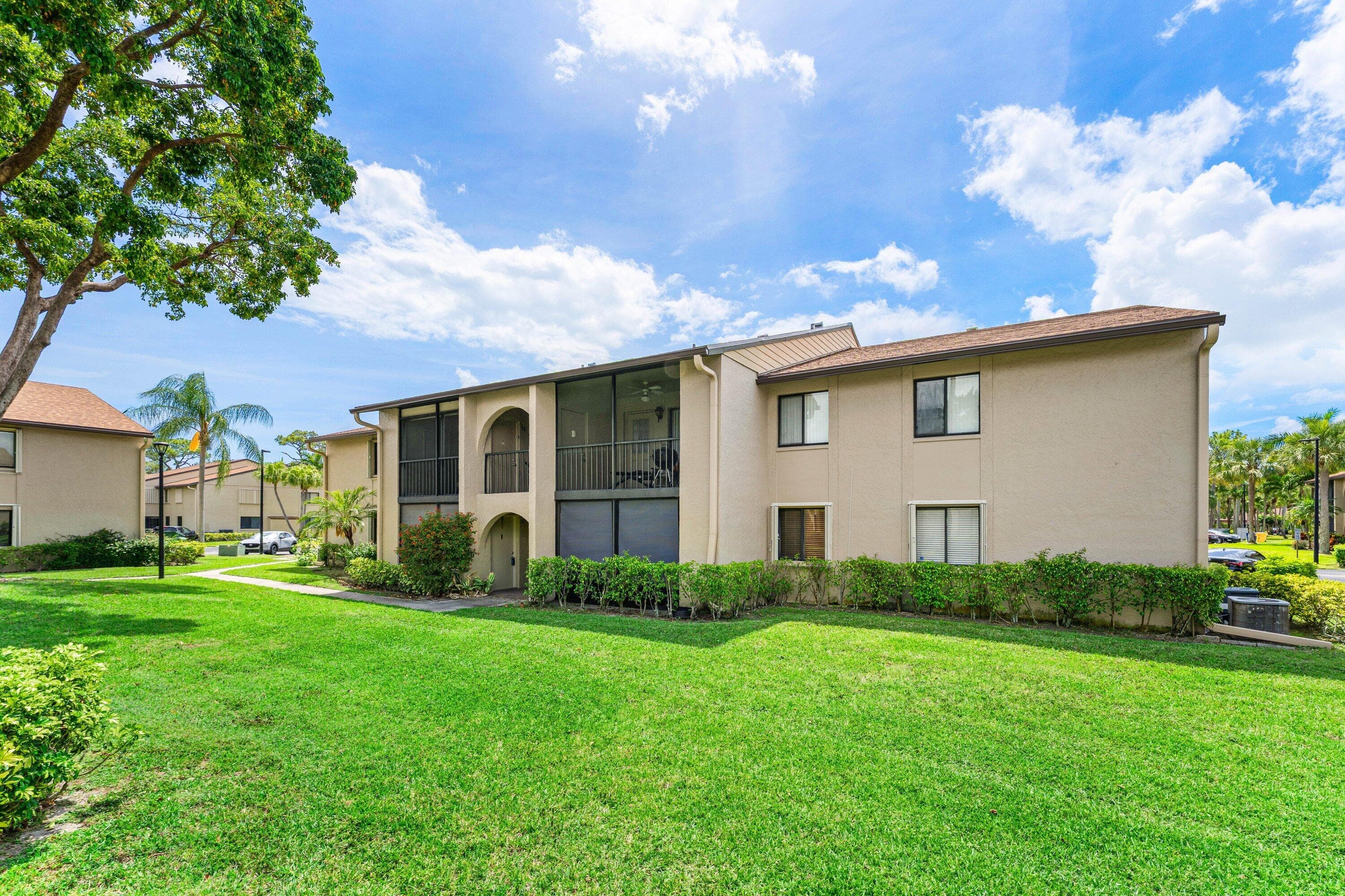 509 Shady Pine Way C1, Greenacres, FL 33415 23