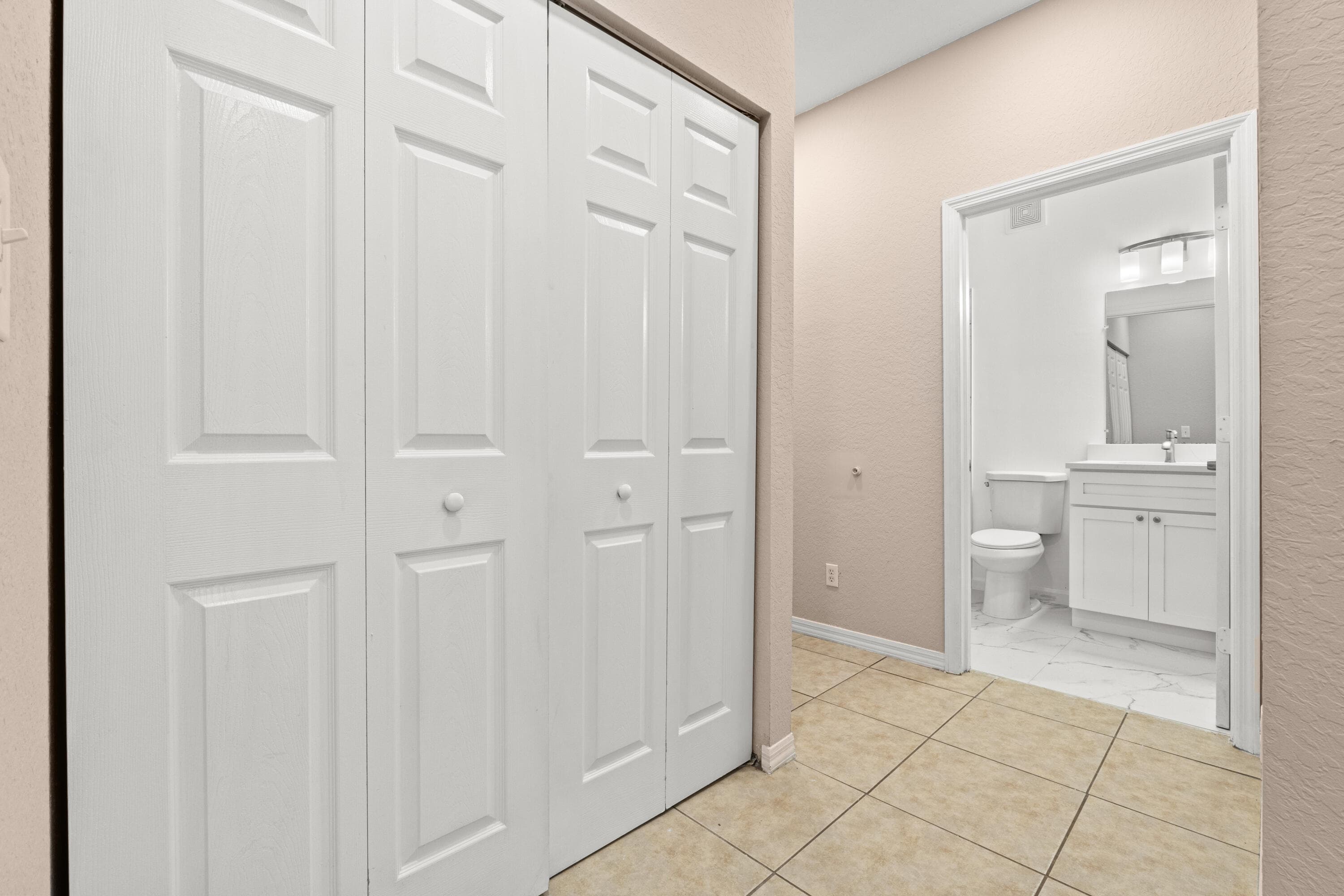 3105 Grandiflora Drive, Greenacres, FL 33467 17