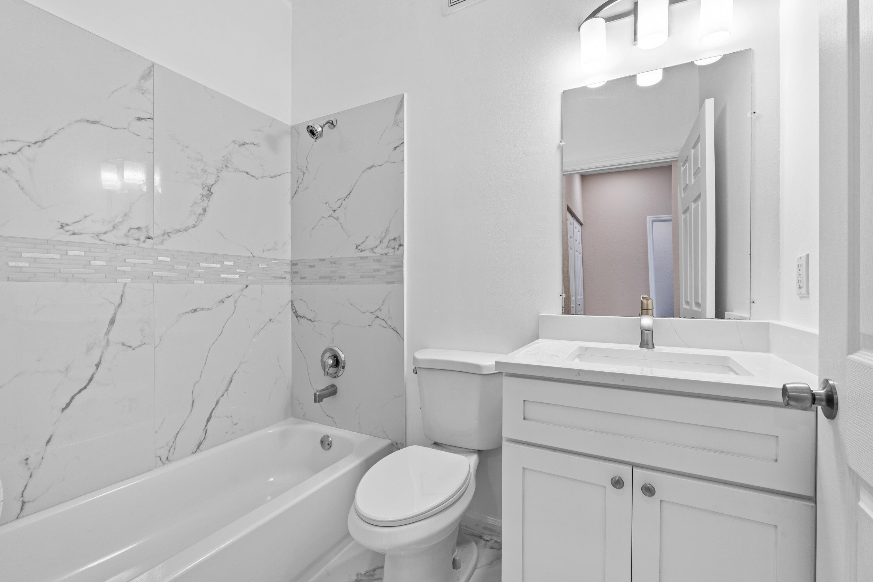 3105 Grandiflora Drive, Greenacres, FL 33467 18