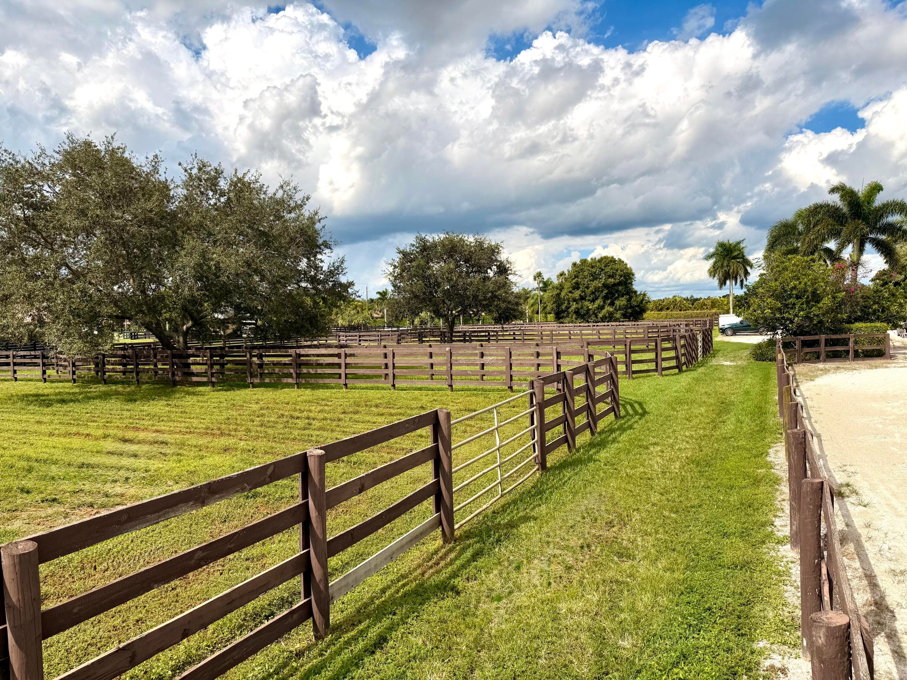 13060 52nd Place S, Wellington, FL 33449 13