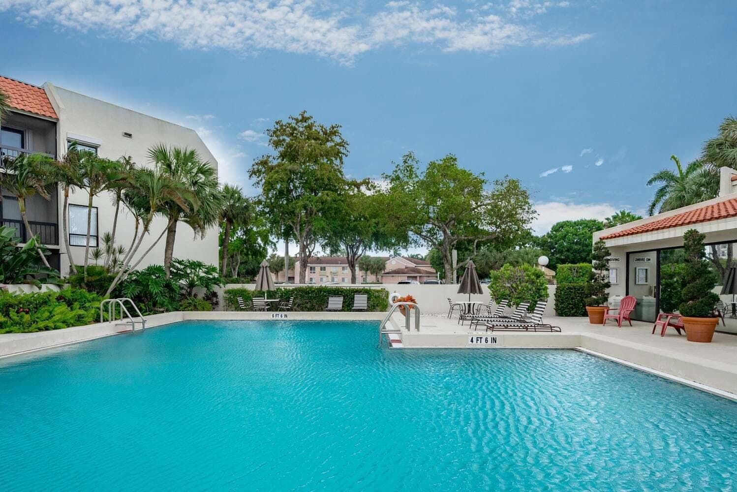 3050 Presidential Way 305, West Palm Beach, FL 33401 19