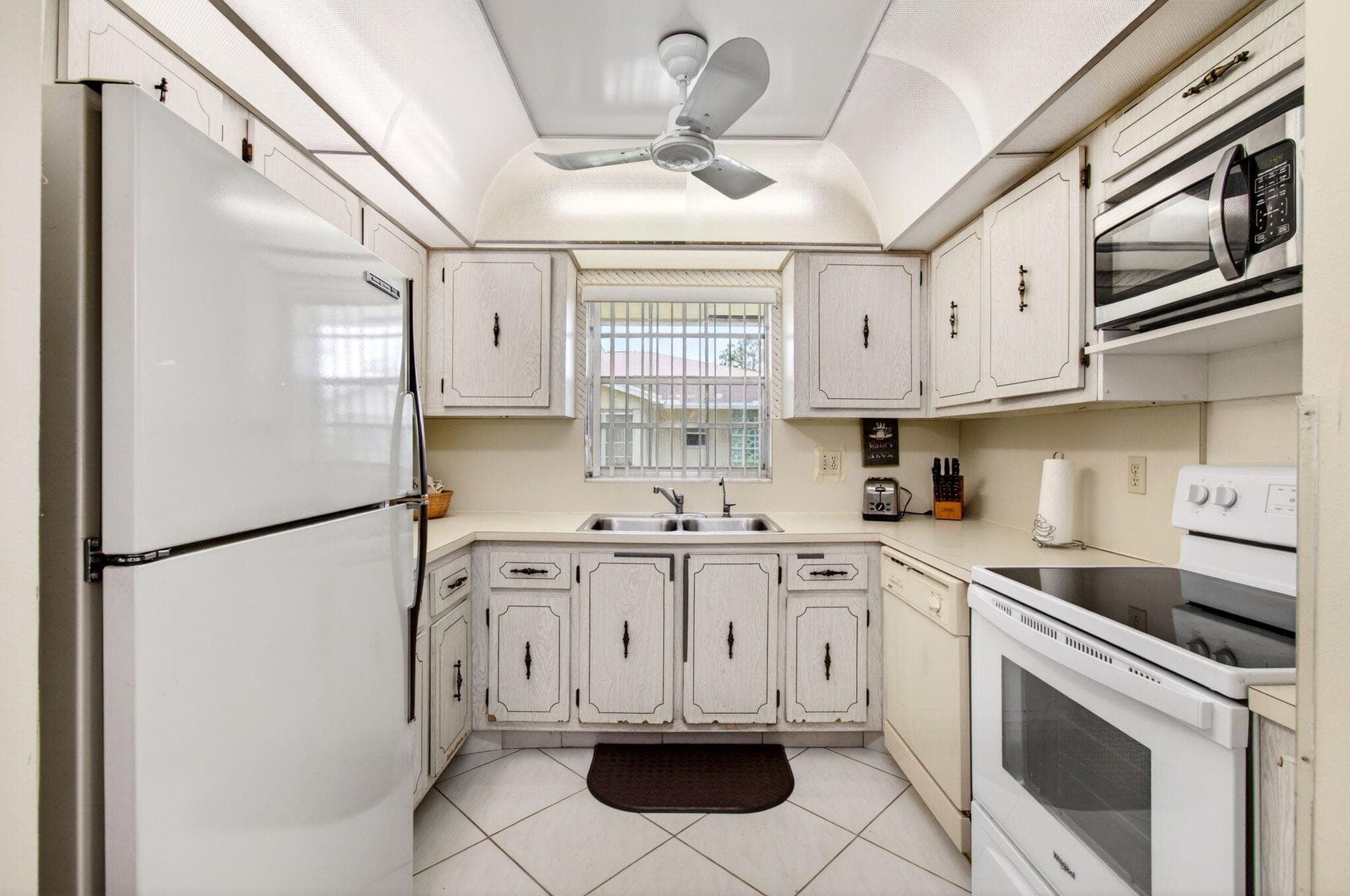 14290 Nesting Way A, Delray Beach, FL 33484 16
