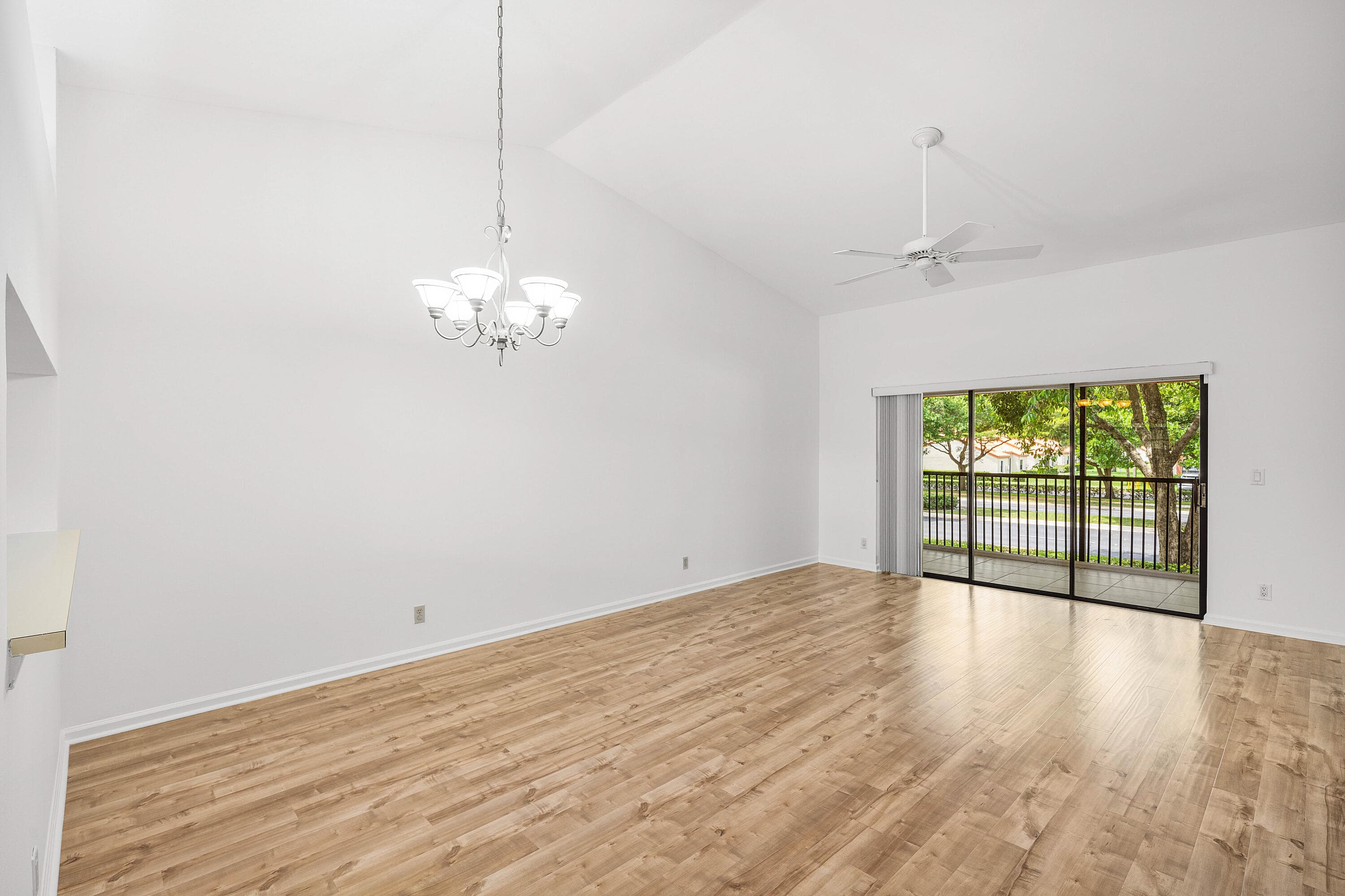 206 Congressional Way 206, Deerfield Beach, FL 33442 12
