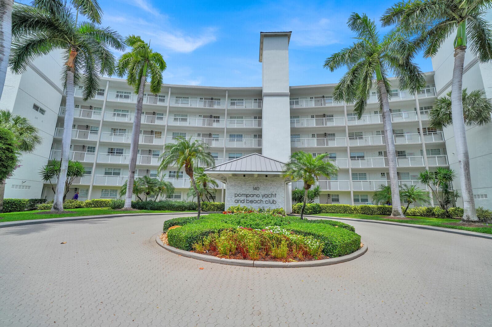140 NE 28th Avenue 502, Pompano Beach, FL 33062