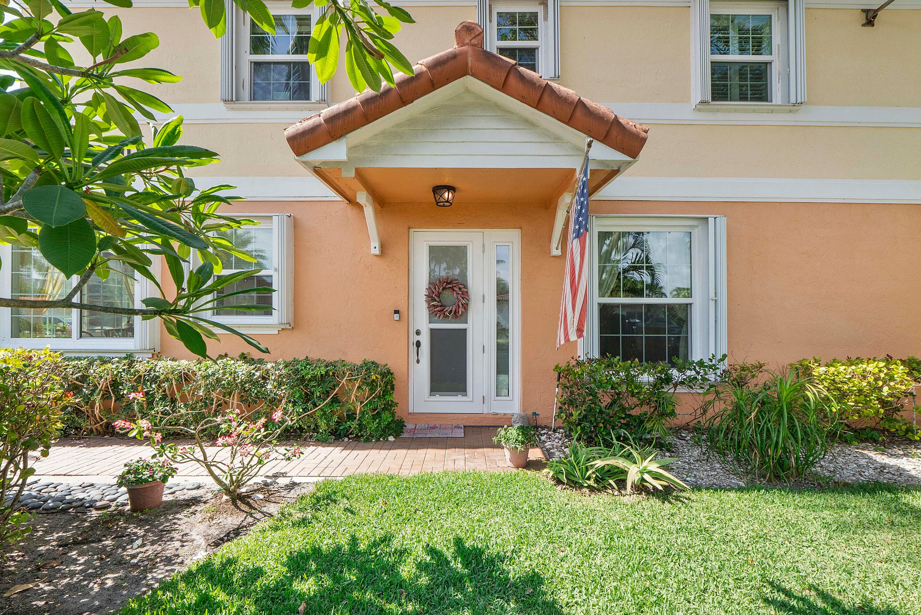 1950 Ne 7th St 105, Deerfield Beach, FL 33441 6