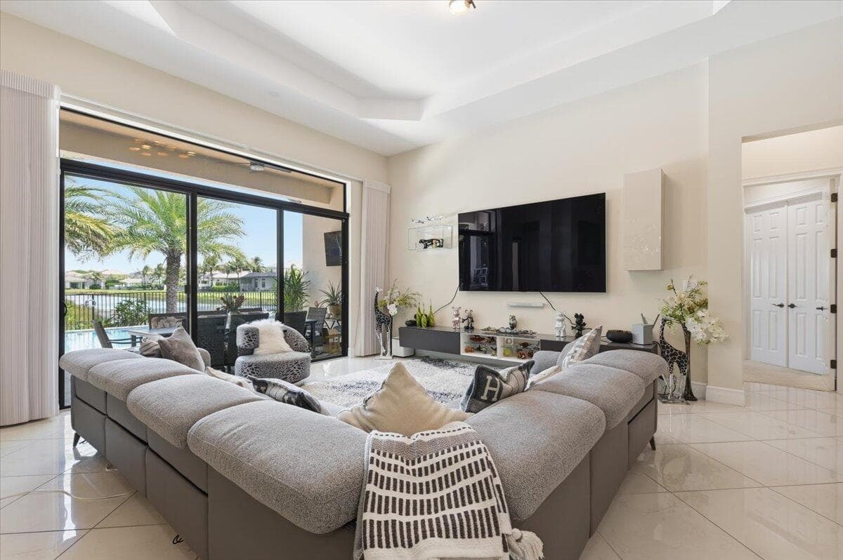 9769 Bozzano Drive, Delray Beach, FL 33446 4