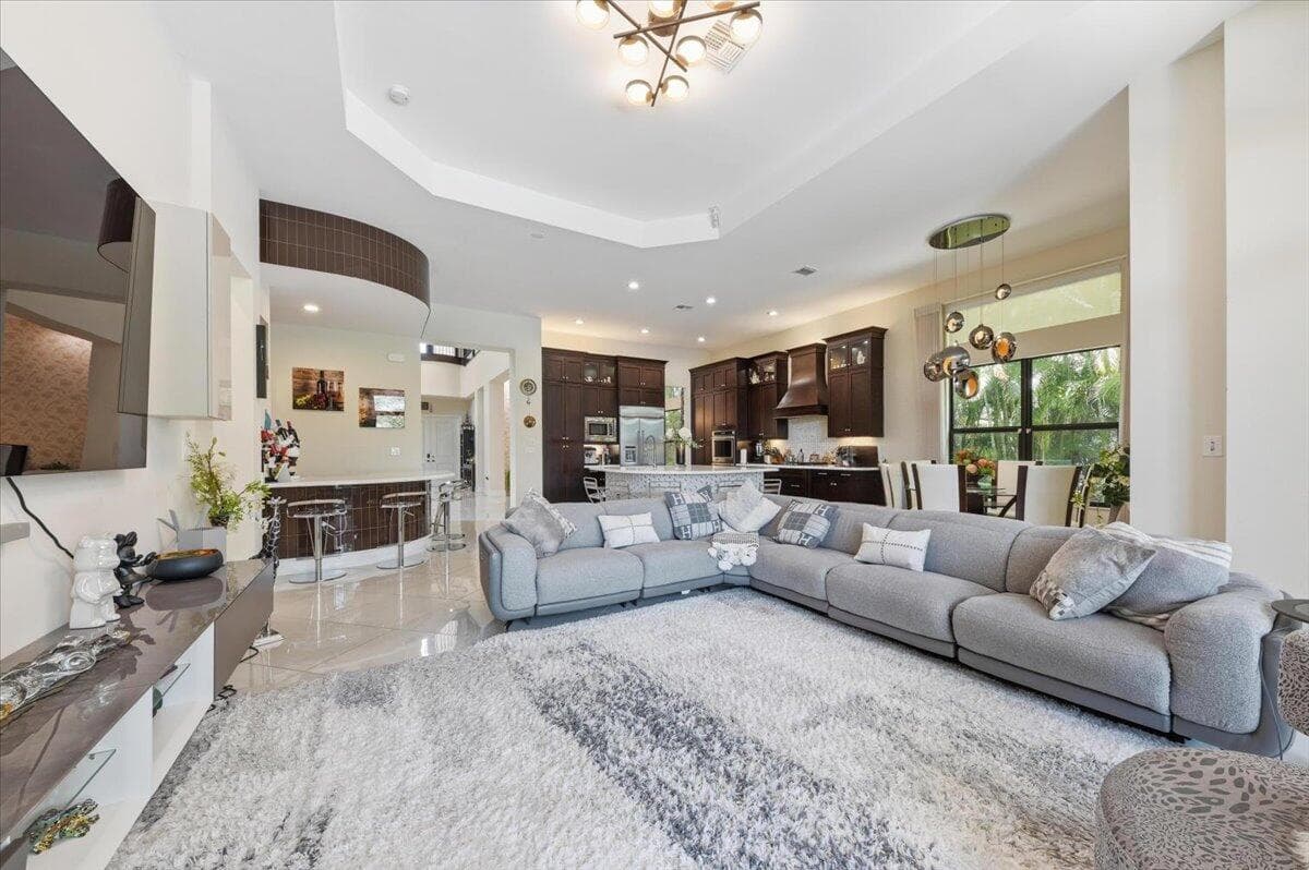 9769 Bozzano Drive, Delray Beach, FL 33446 6