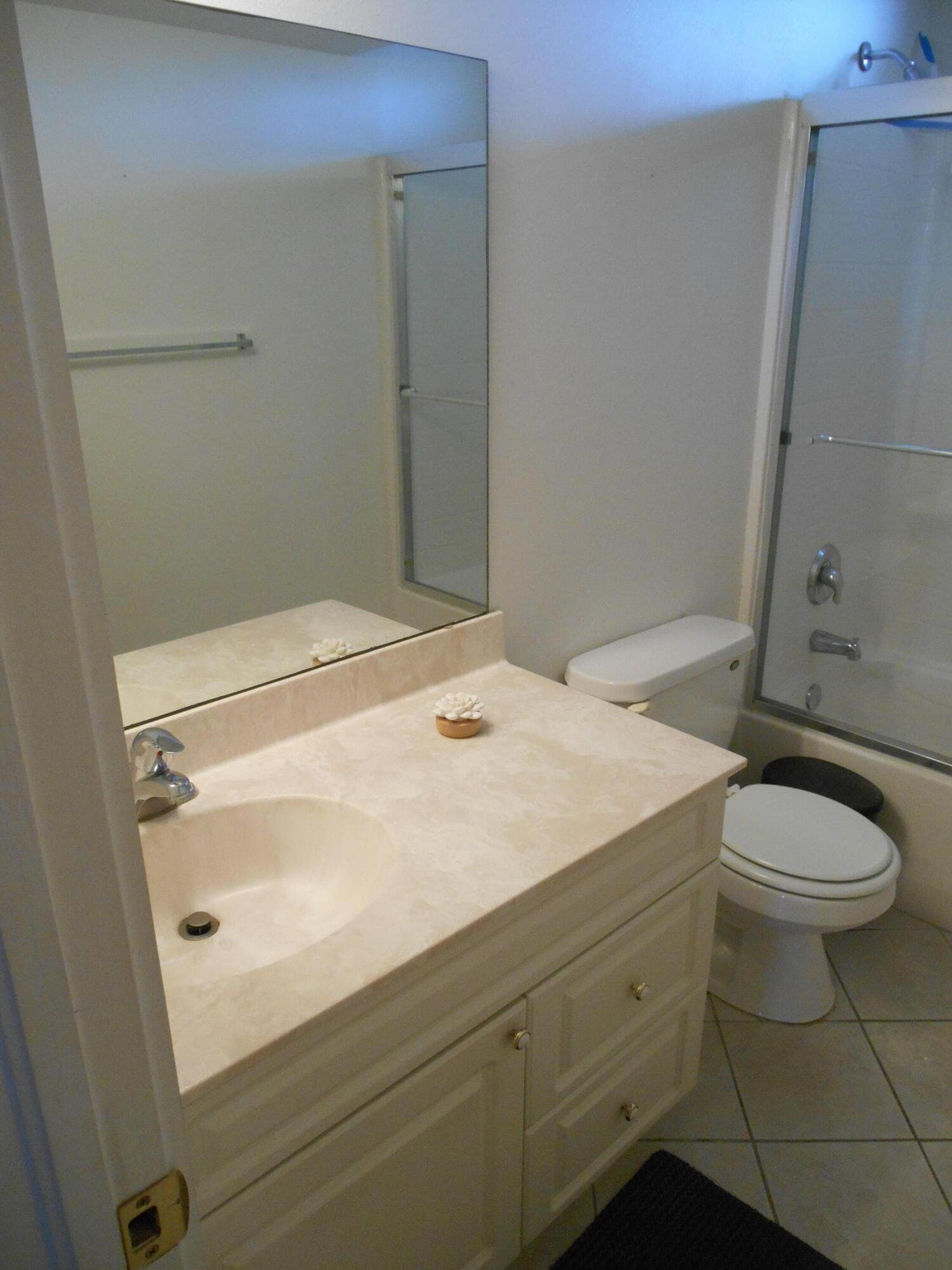 2615 NE 1st Court 410, Boynton Beach, FL 33435 25