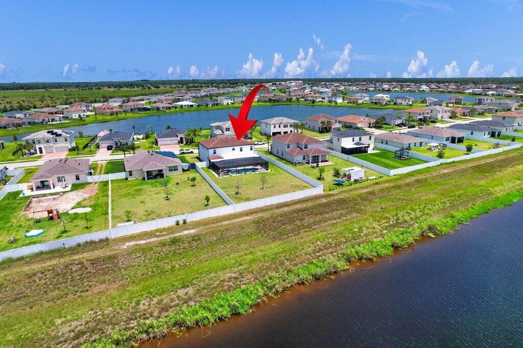 7528 NW Deysbrook Lane, Port St. Lucie, FL 34987 38