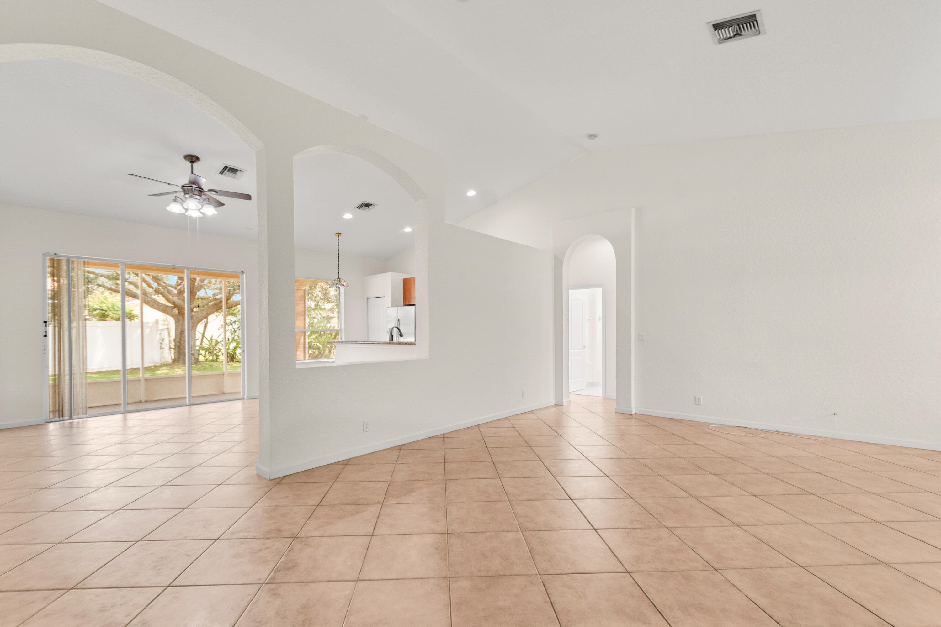 5961 Spanish River Road, Fort Pierce, FL 34951 7