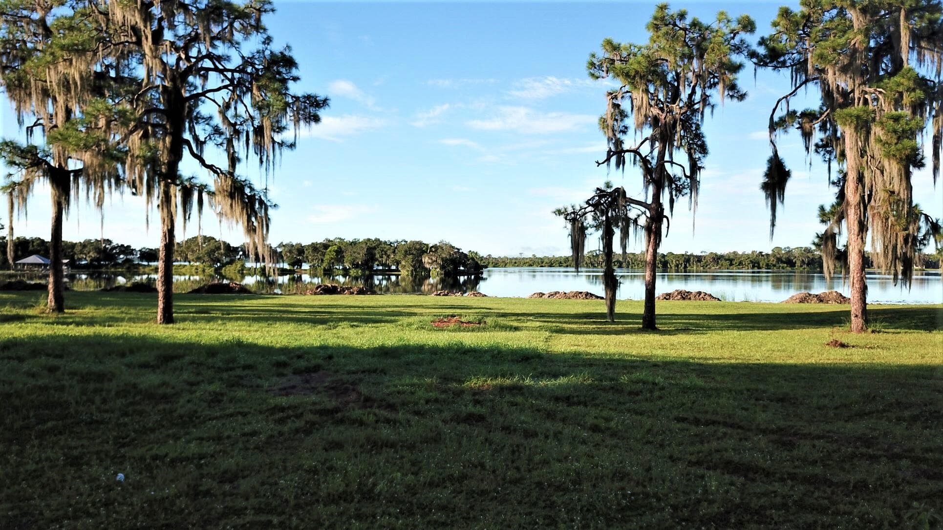 1040 Lake June Road, Lake Placid, FL 33852