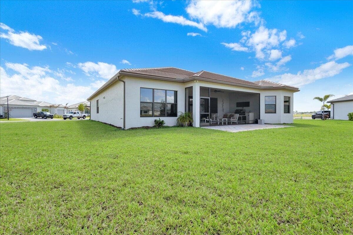 12227 SW Twin Springs Drive, Port St. Lucie, FL 34987 57