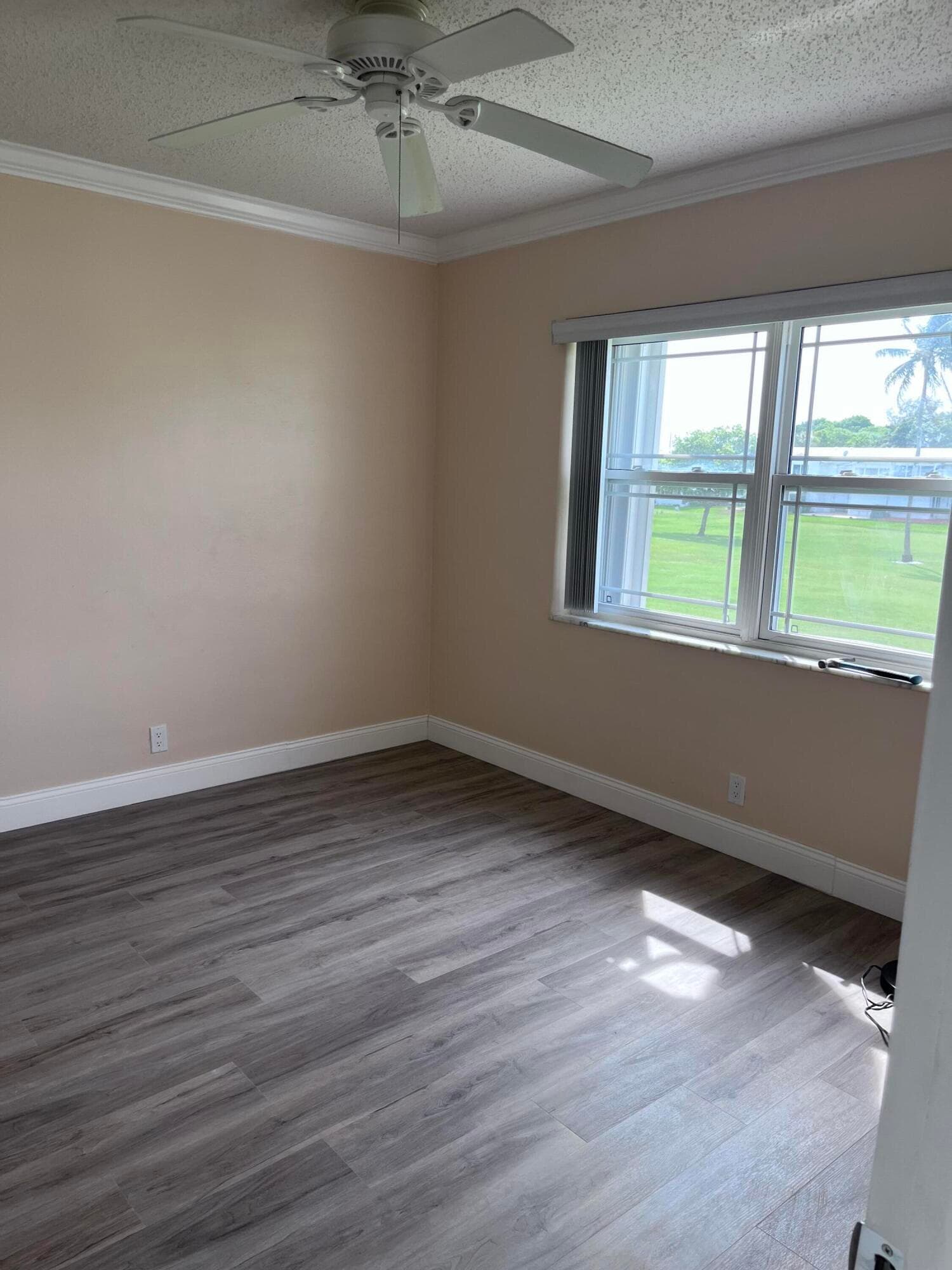 251 S Golf 294, Pompano Beach, FL 33064 16
