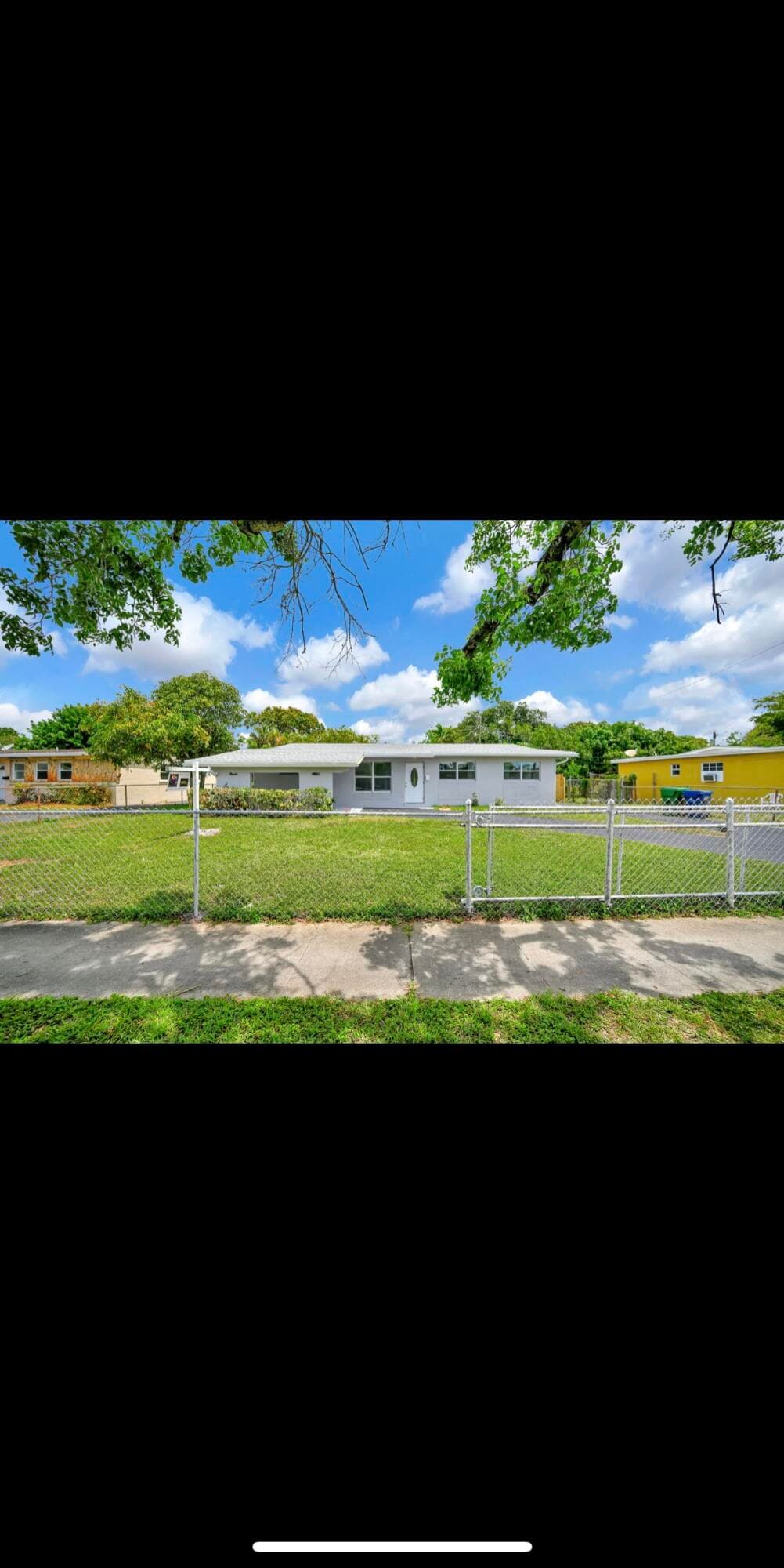 1112 NW 43rd Terrace, Lauderhill, FL 33313 4