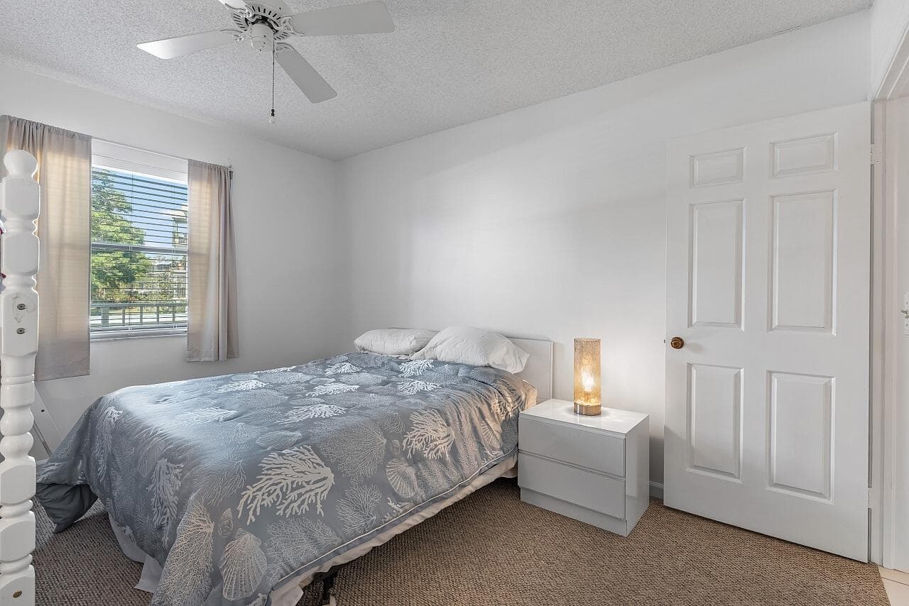 300 N Highway A1a 203c, Jupiter, FL 33477 32