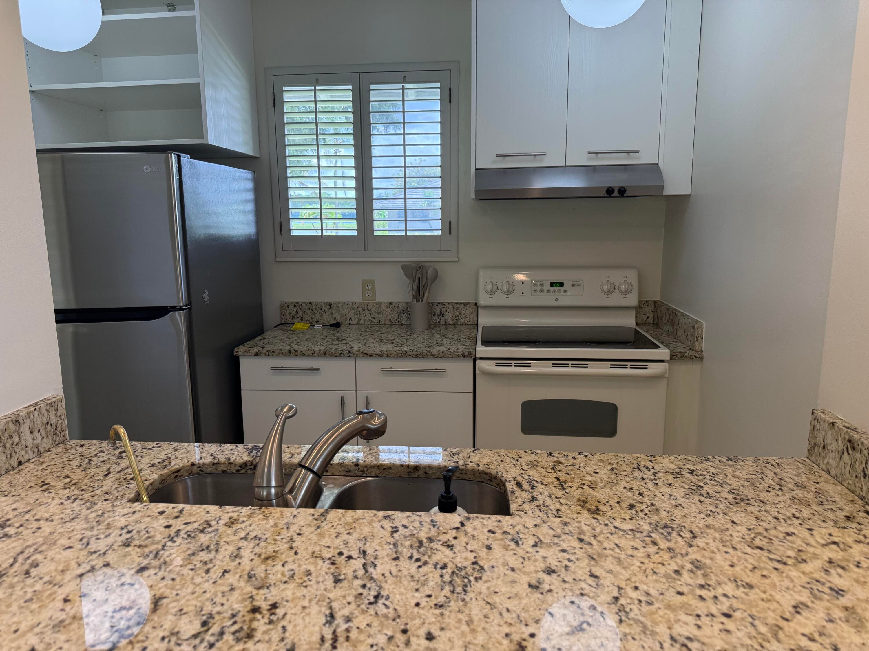 112 Club Drive, Palm Beach Gardens, FL 33418 7