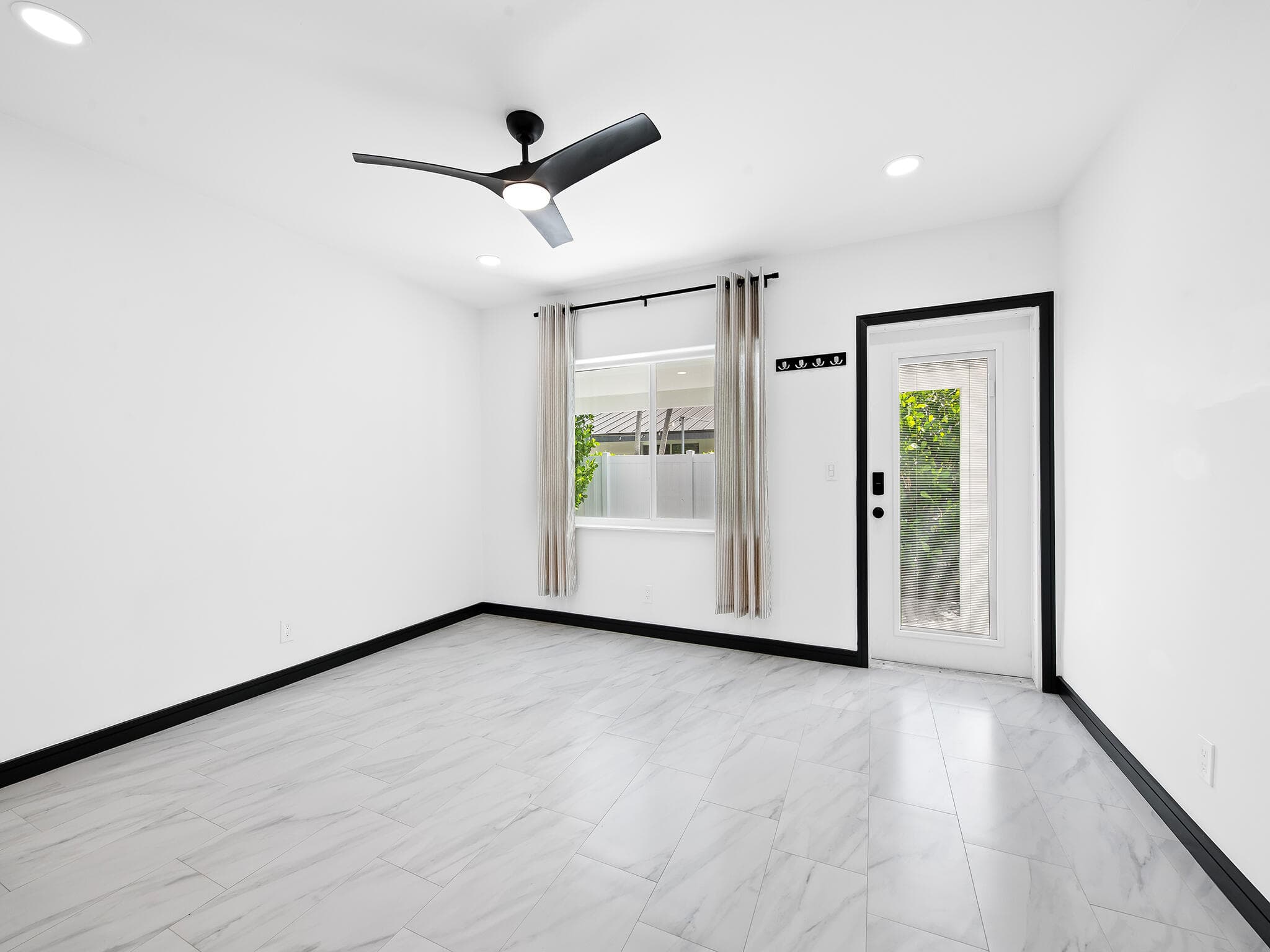 1508 NE 6th Street, Fort Lauderdale, FL 33304 35